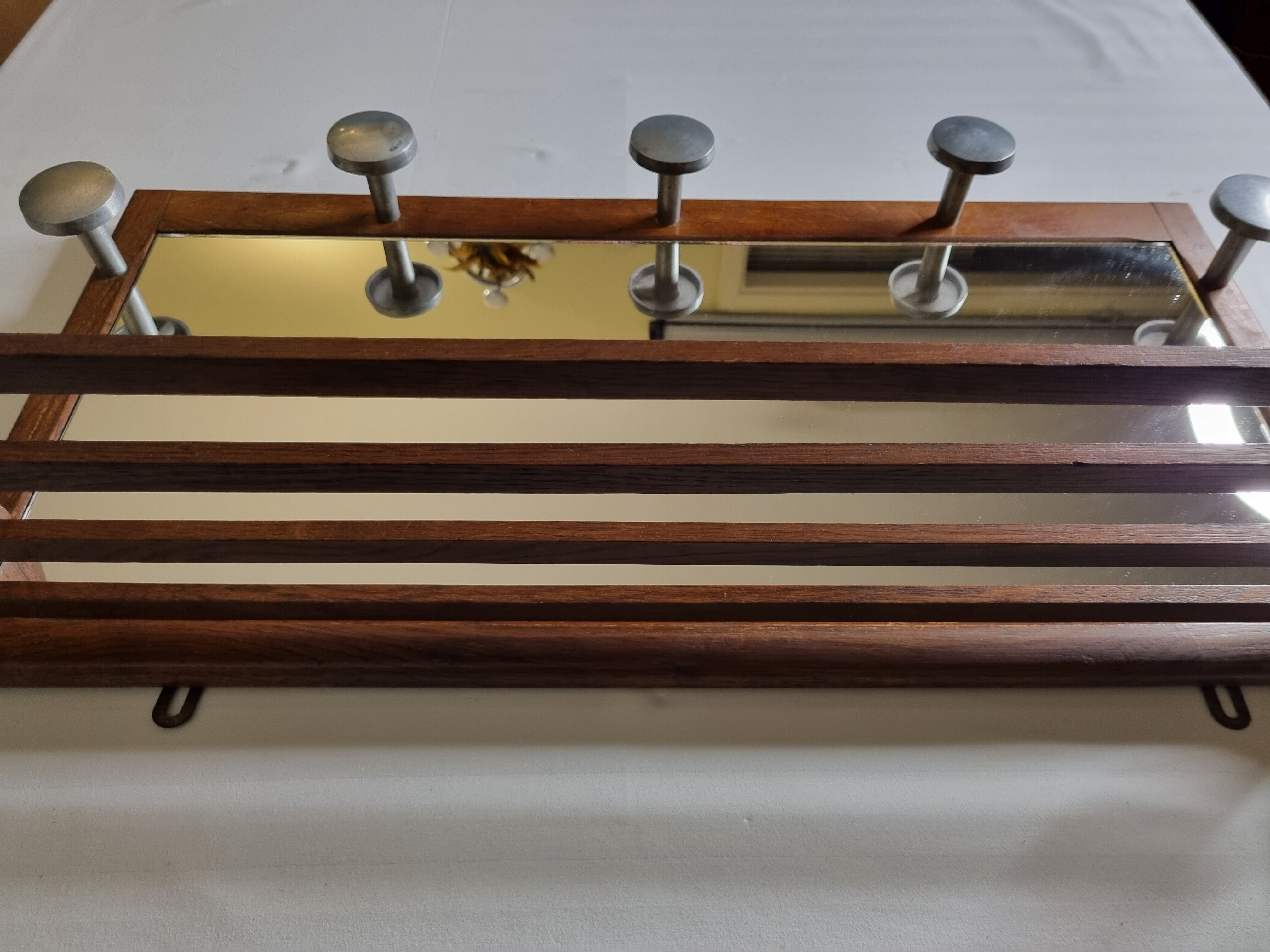 Portemanteau mural en aluminium et bois, 5 patères, de style art déco, 80 cm