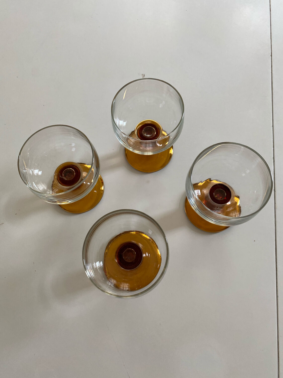 4 glasses 70’s