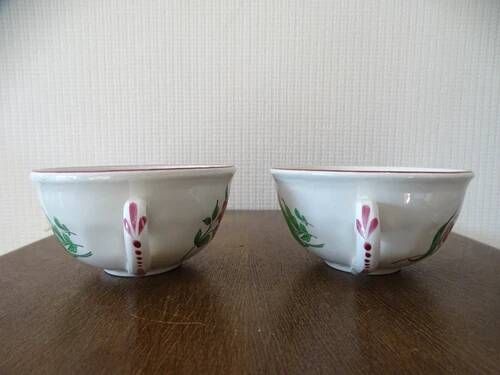 Kg luneville "street lamp" 2 breakfast cups for coffee or tea, earthenware, hand-painted flowers.