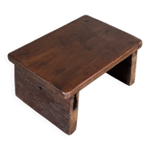 Small auxiliary stool in upcycled teak with traces of green chrome on the leg.