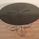 Table basse italienne du milieu du siècle en chrome et acier avec plateau rond en verre fumé, années 1960