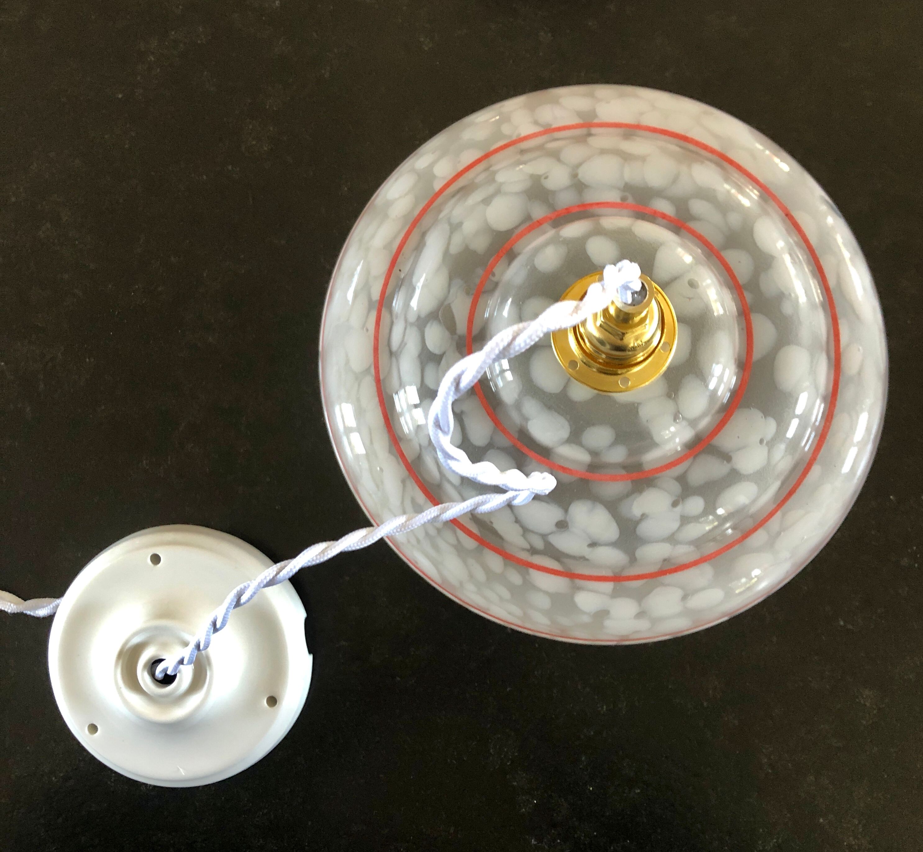 Vintage lampshade suspension and porcelain rosette