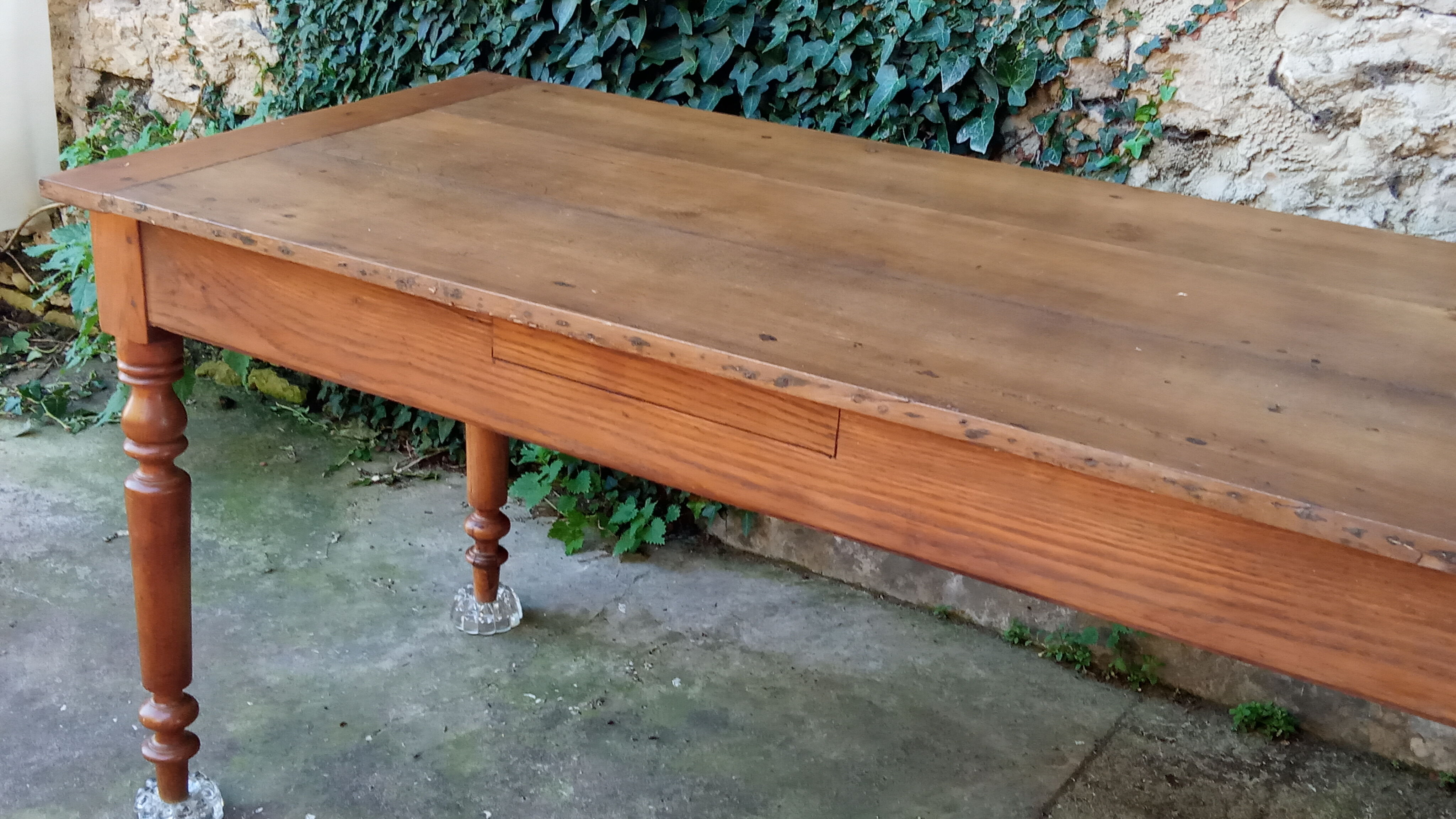 Oak farmhouse table turned legs