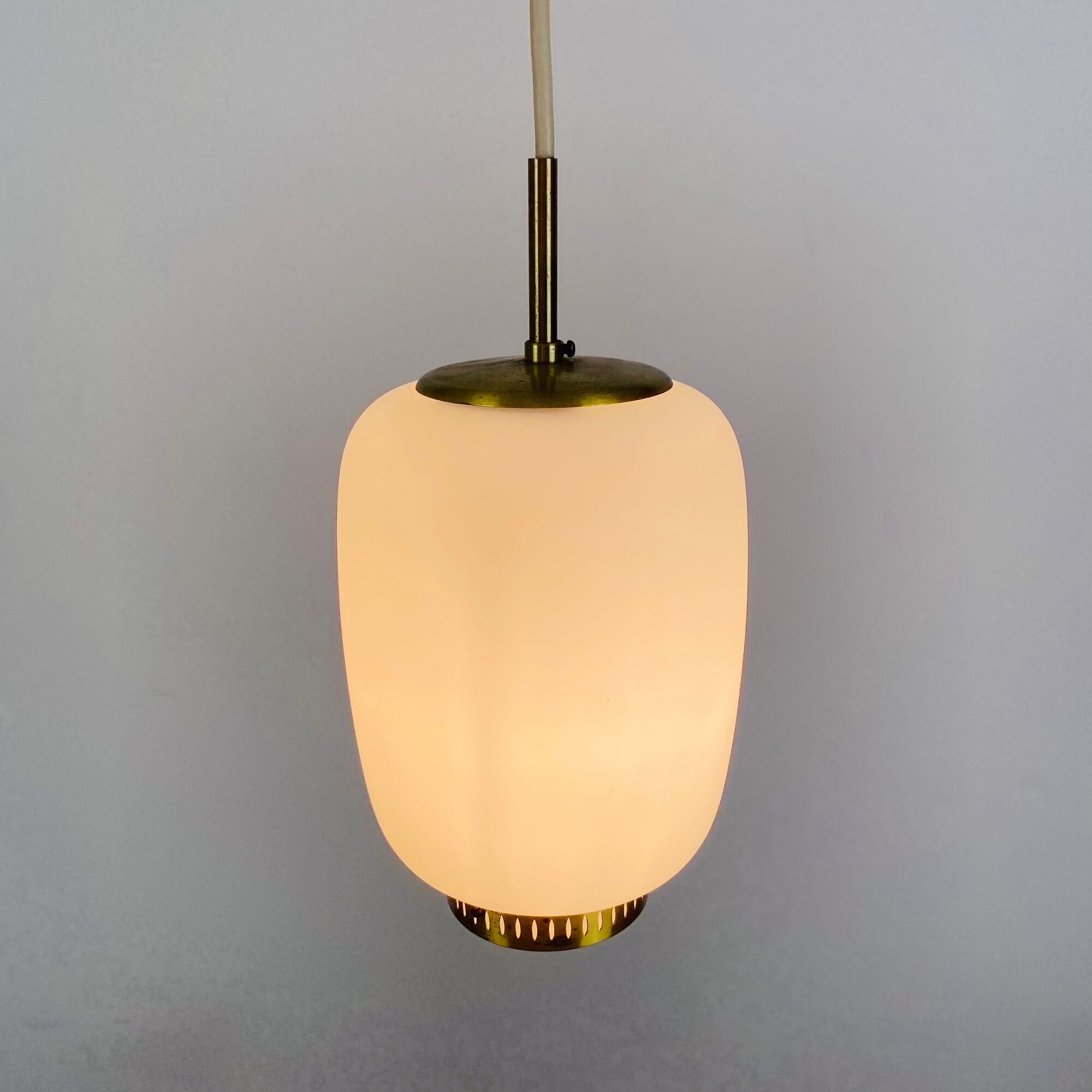 Scandinavian suspension Kina by Bent Karlby for Lyfa 1960 opaline brass