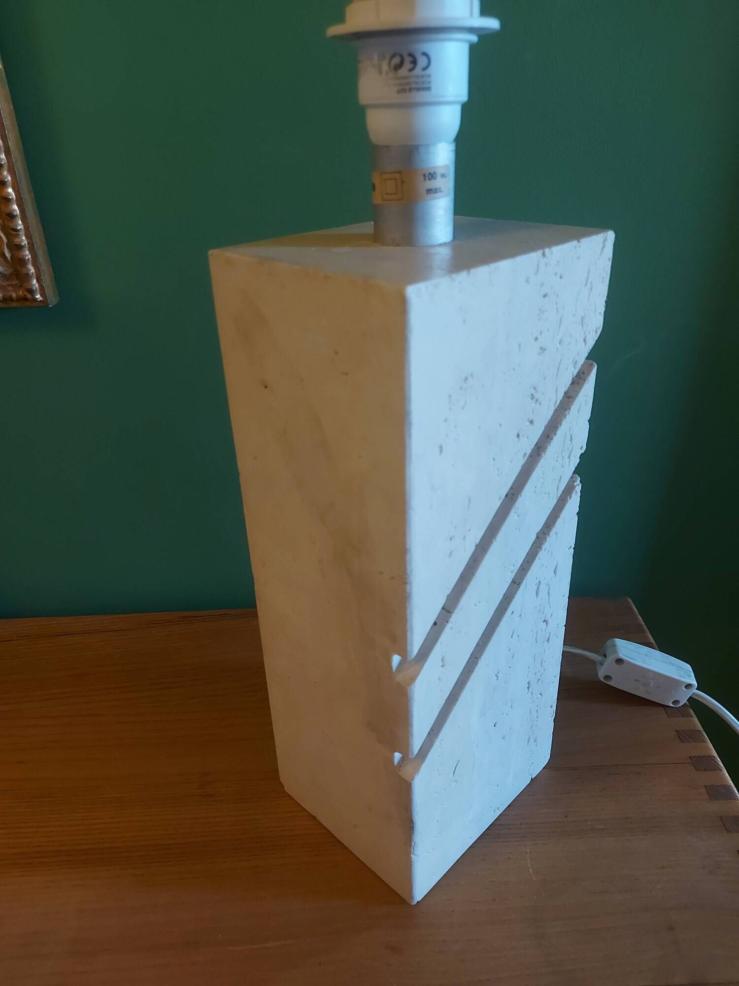 Travertine lamp foot with its original lampshade