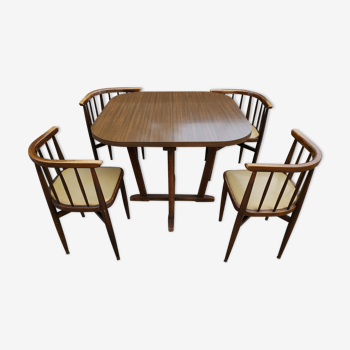 Table and chairs Thonet years 60