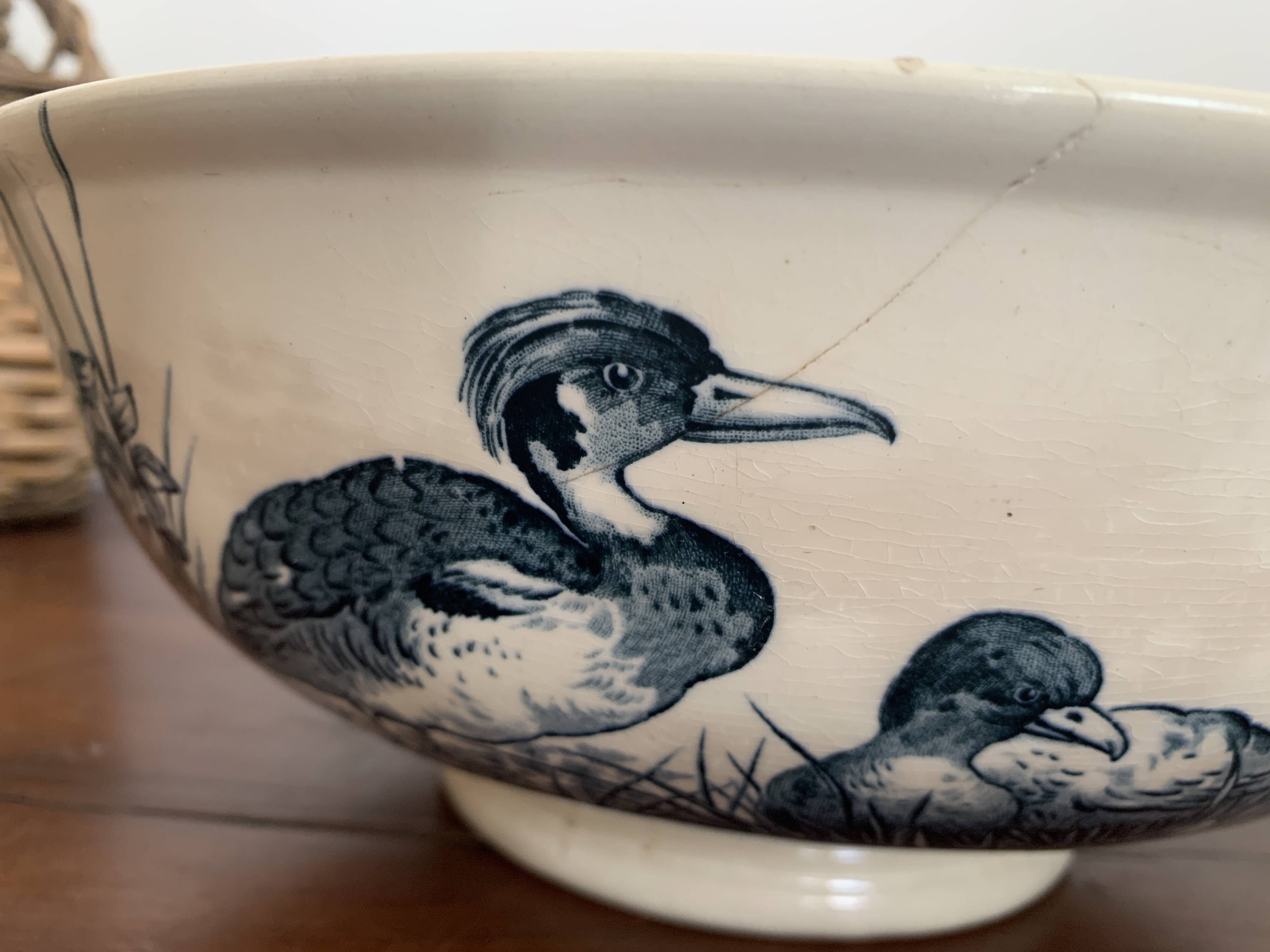 Longwy salad bowl stamped at the right price