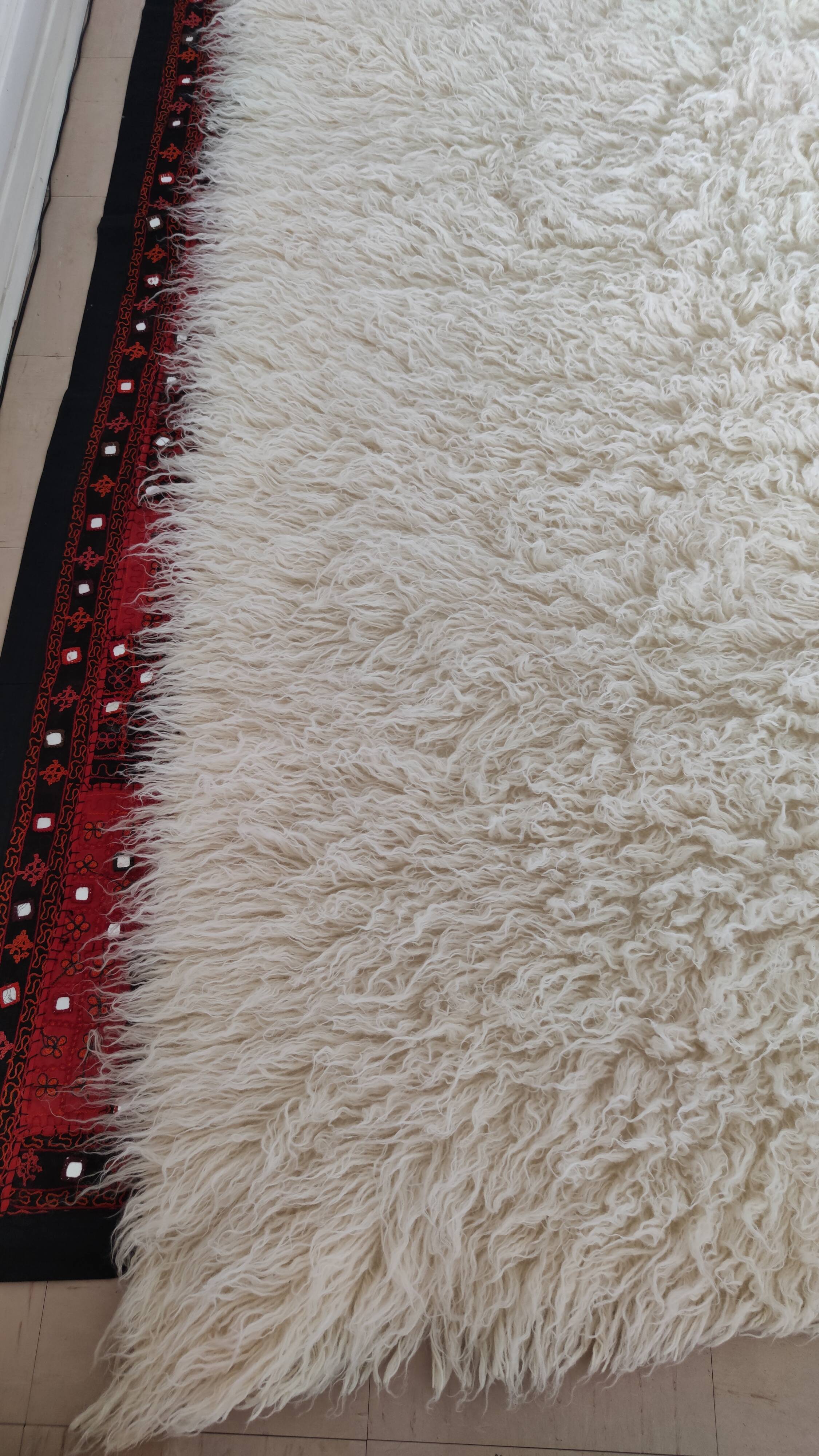 Sheep wool rugs long 296 x 236cm