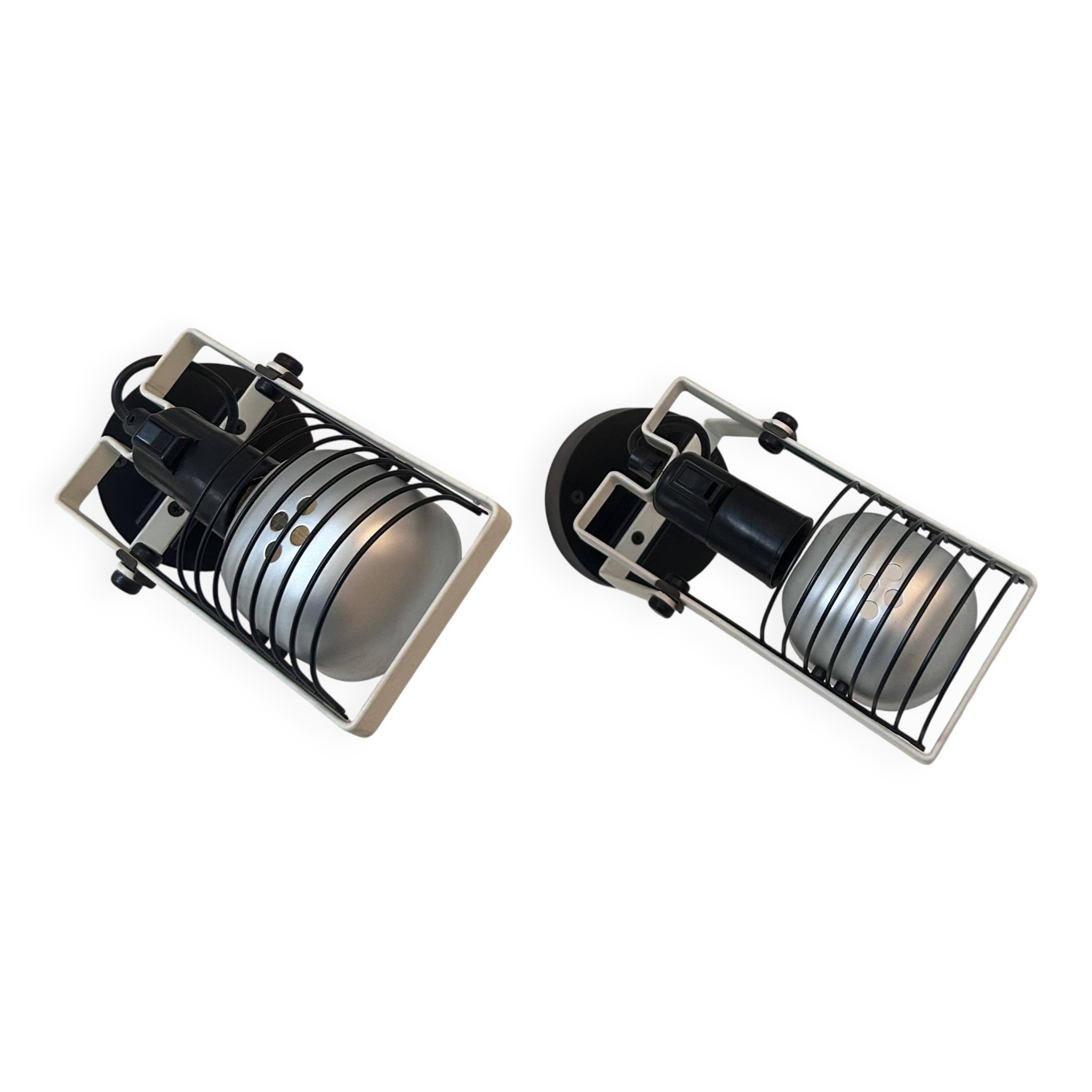 Pair of vintage Sintesi adjustable wall lights, by Gismonti for Artemide, Italy 1975