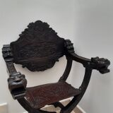Fauteuil chaise de style médiéval