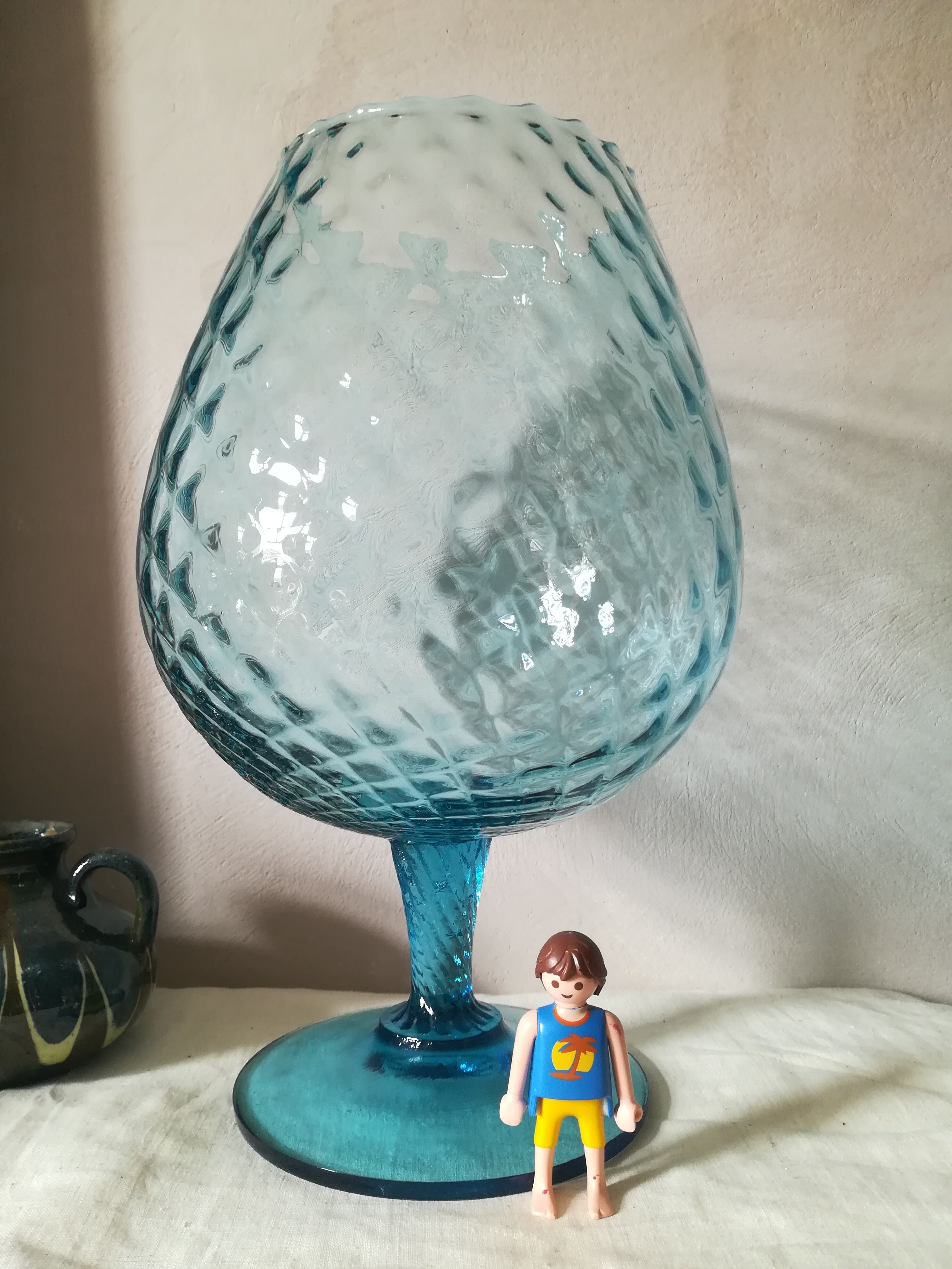 Empoli blue glass cut