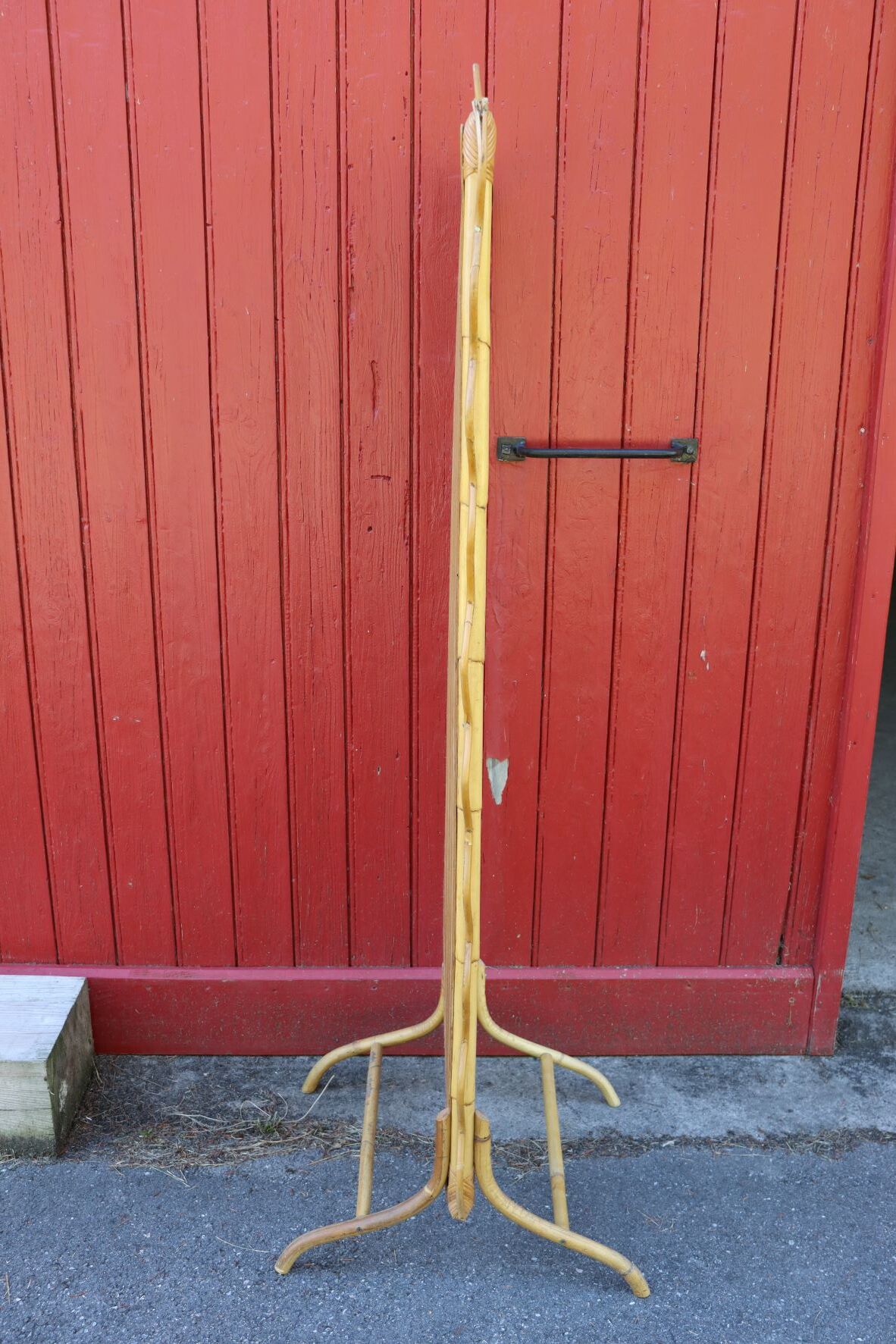 Rattan psyche mirror