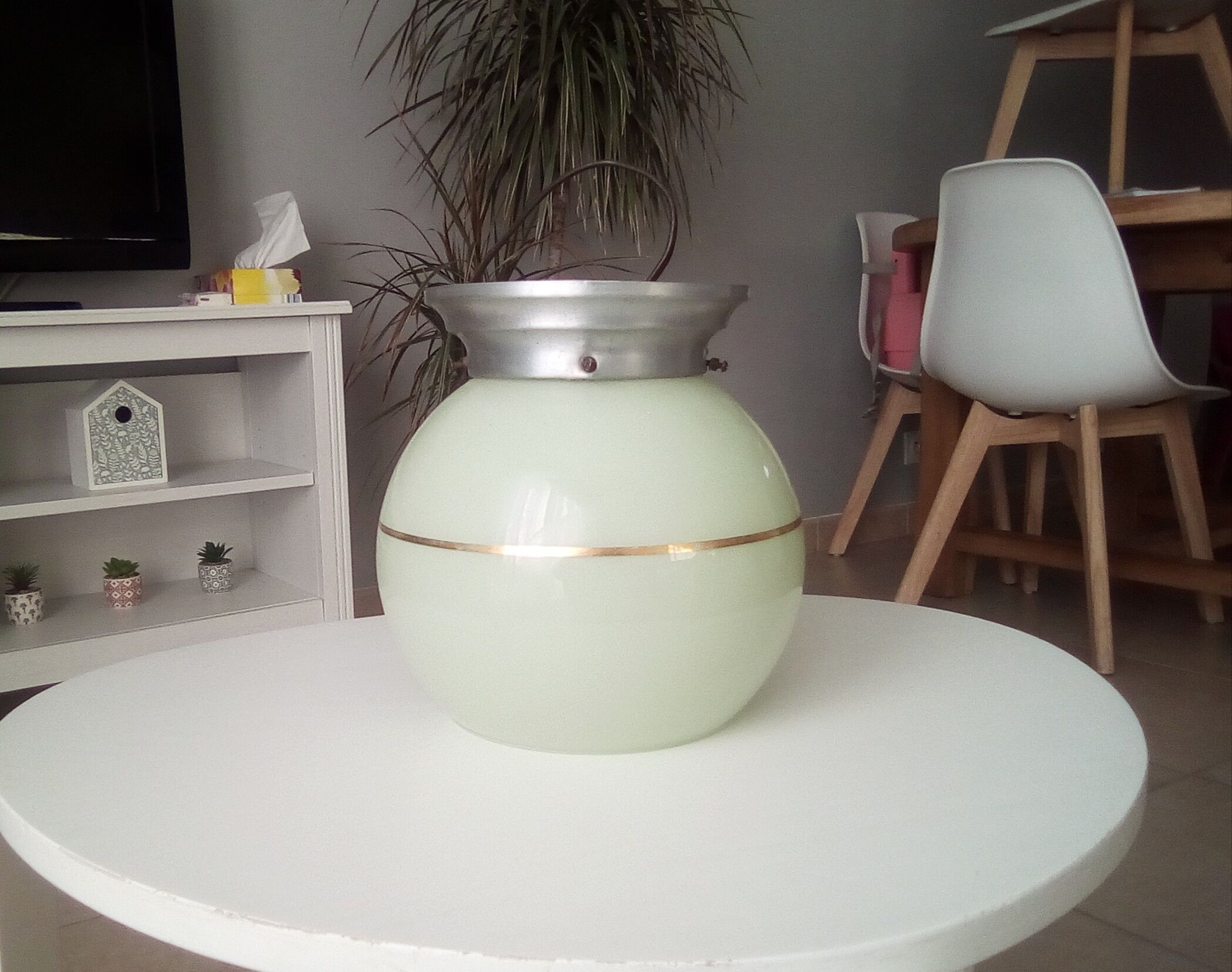 Globe ceiling 50s art deco style in blue opaline