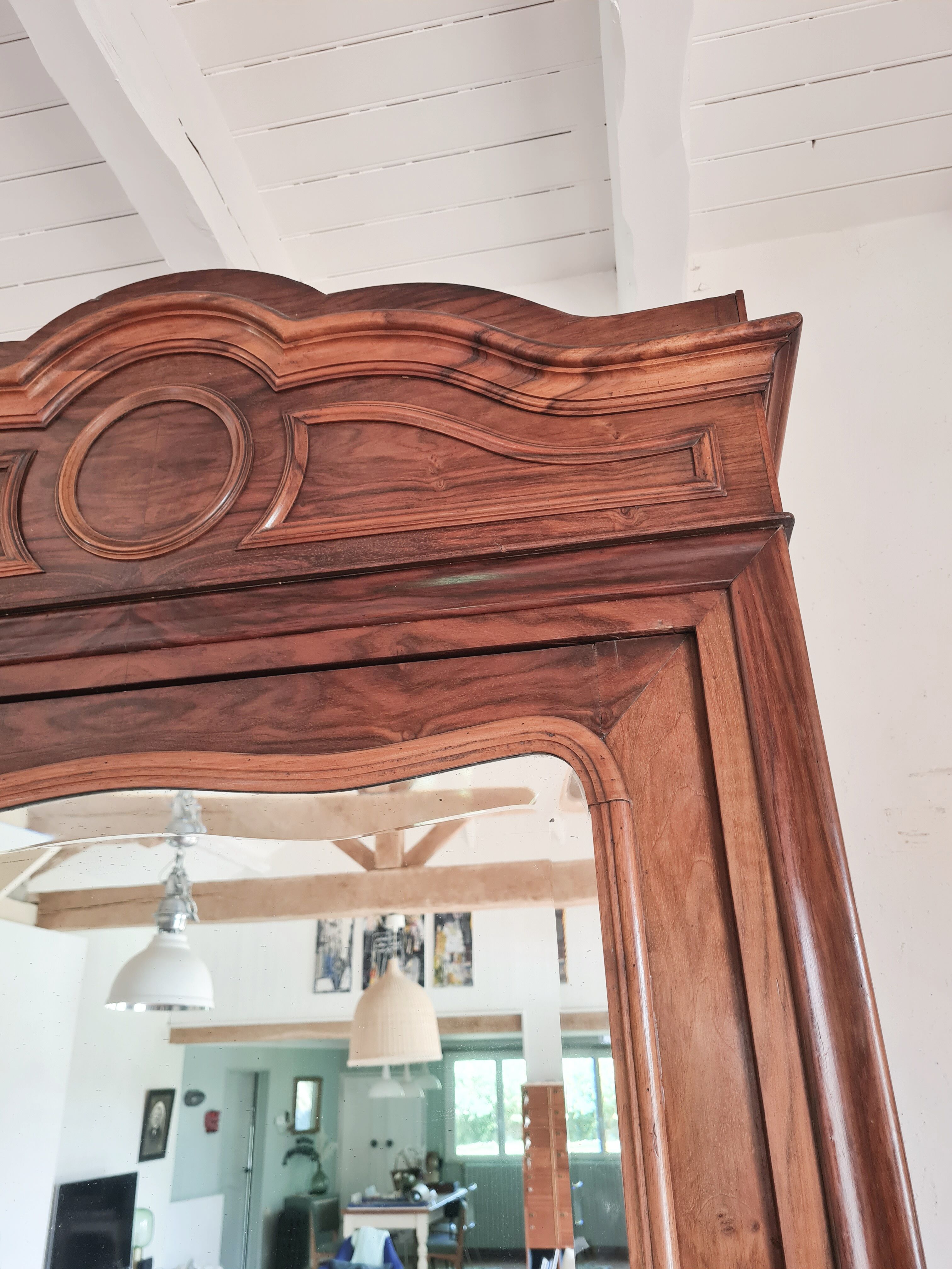 Armoire bonnetière ancienne art déco