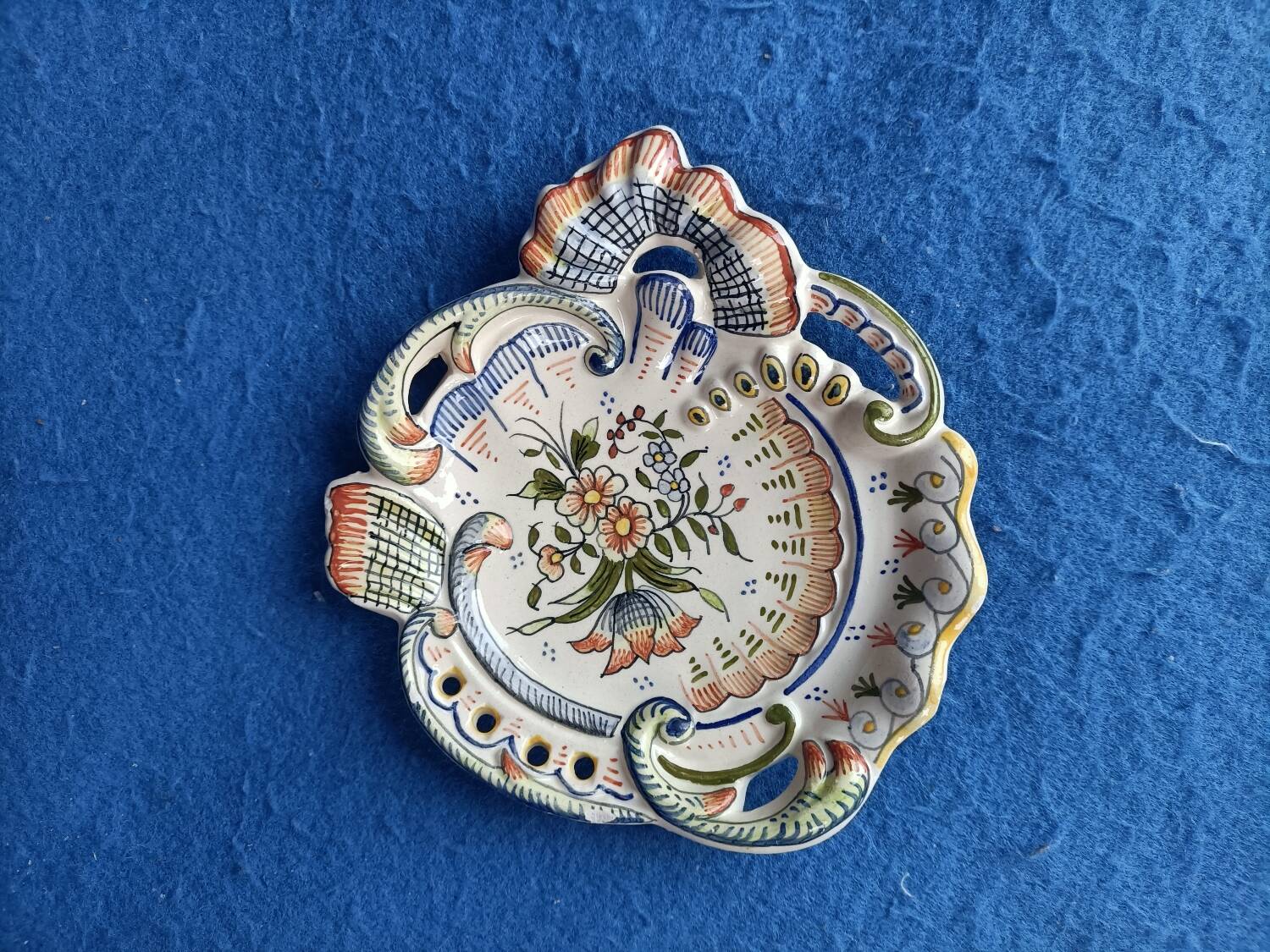Handmade ashtray from Desvres pottery 💐