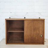 Wall shelf
