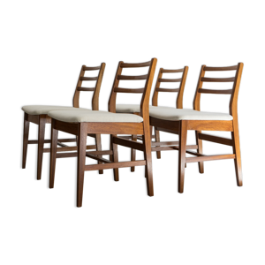 ensemble de chaises de