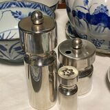 Design 1980s salt and pepper shaker