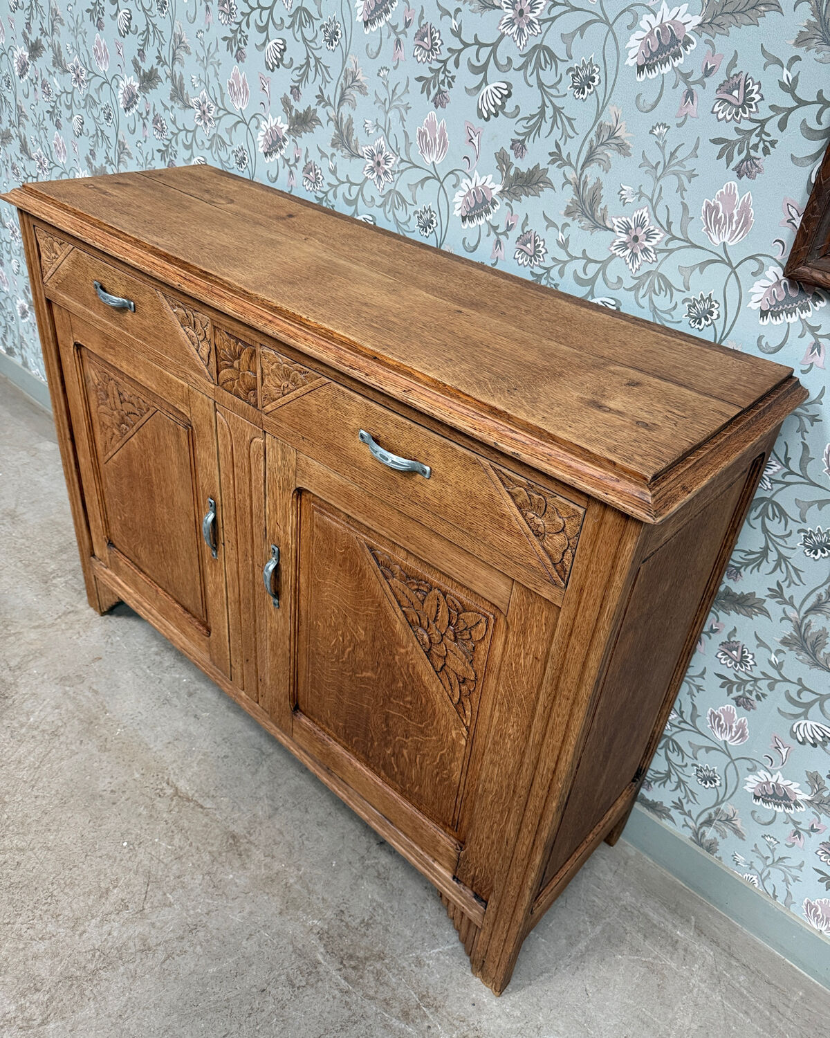 Art Deco oak grand buffet
