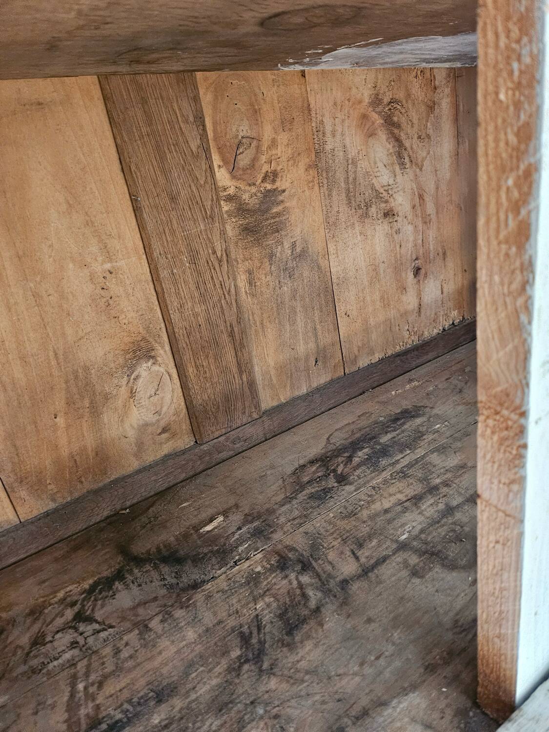 Grand Parisian peasant buffet