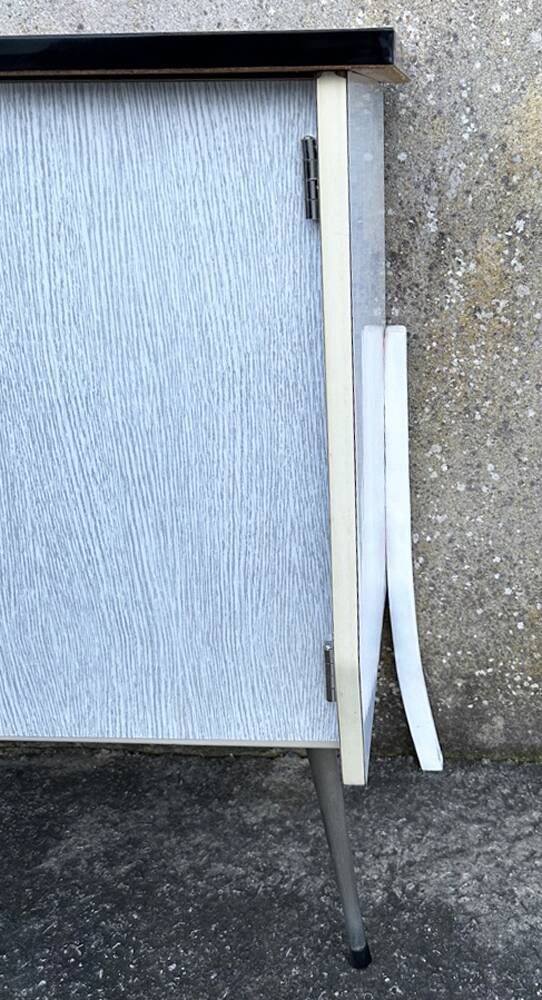 Paire de tables de nuit bois, vintage, années 60
