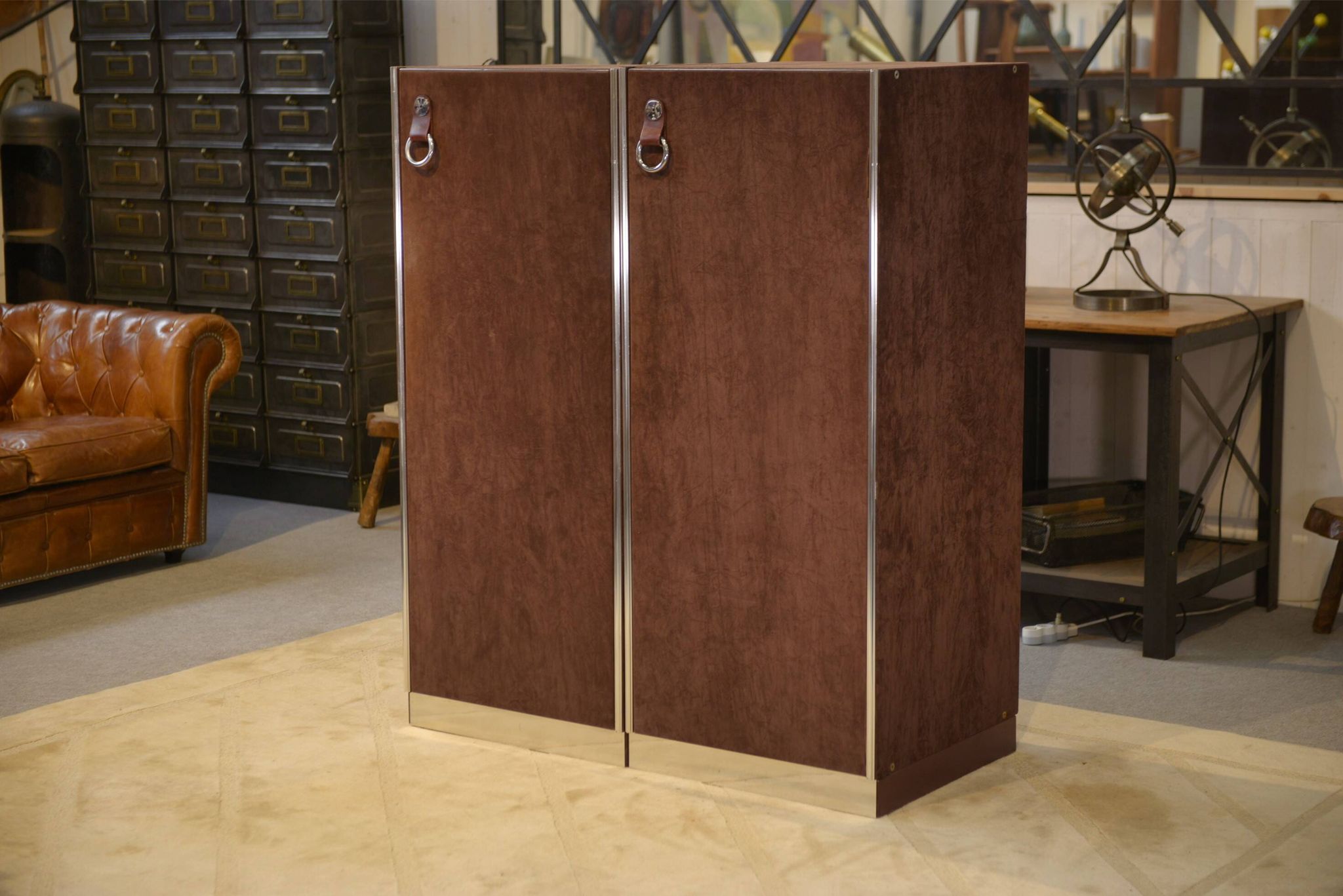 Pair of cabinets by Guido Faleschini produced by Mariani for Hermès 1970s