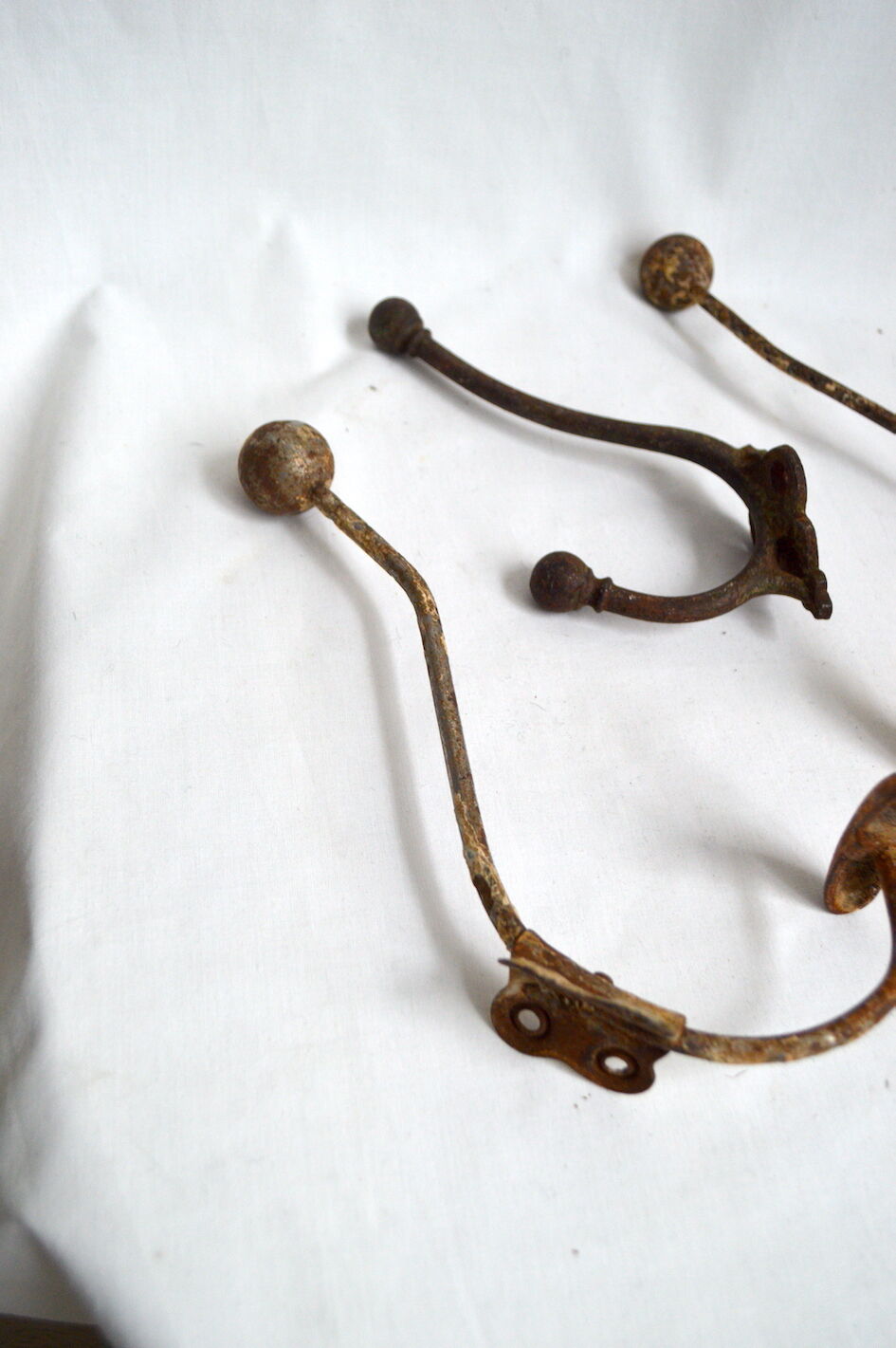 4 vintage school hooks