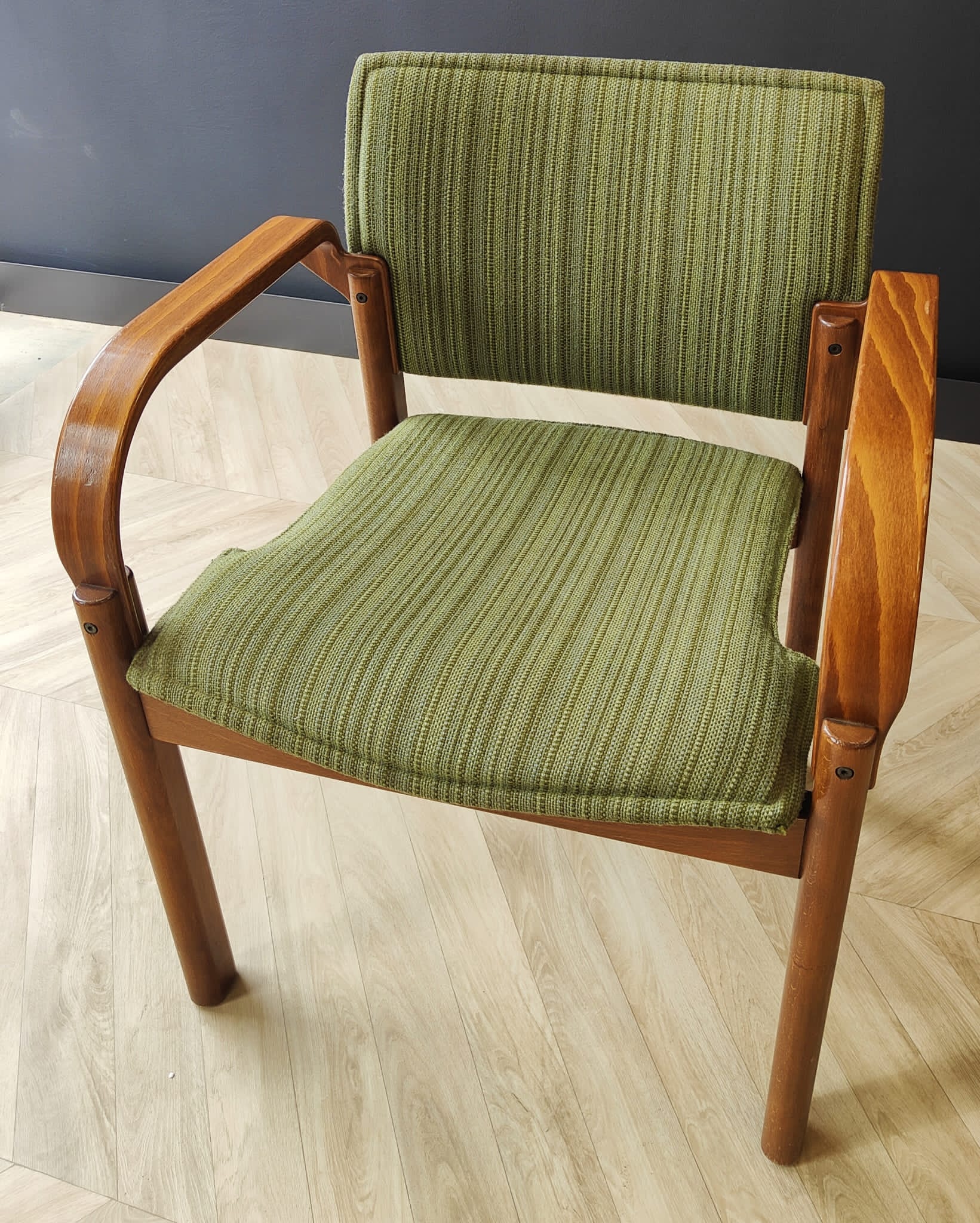 Four mid century armchairs vintage - set of 4 chairs