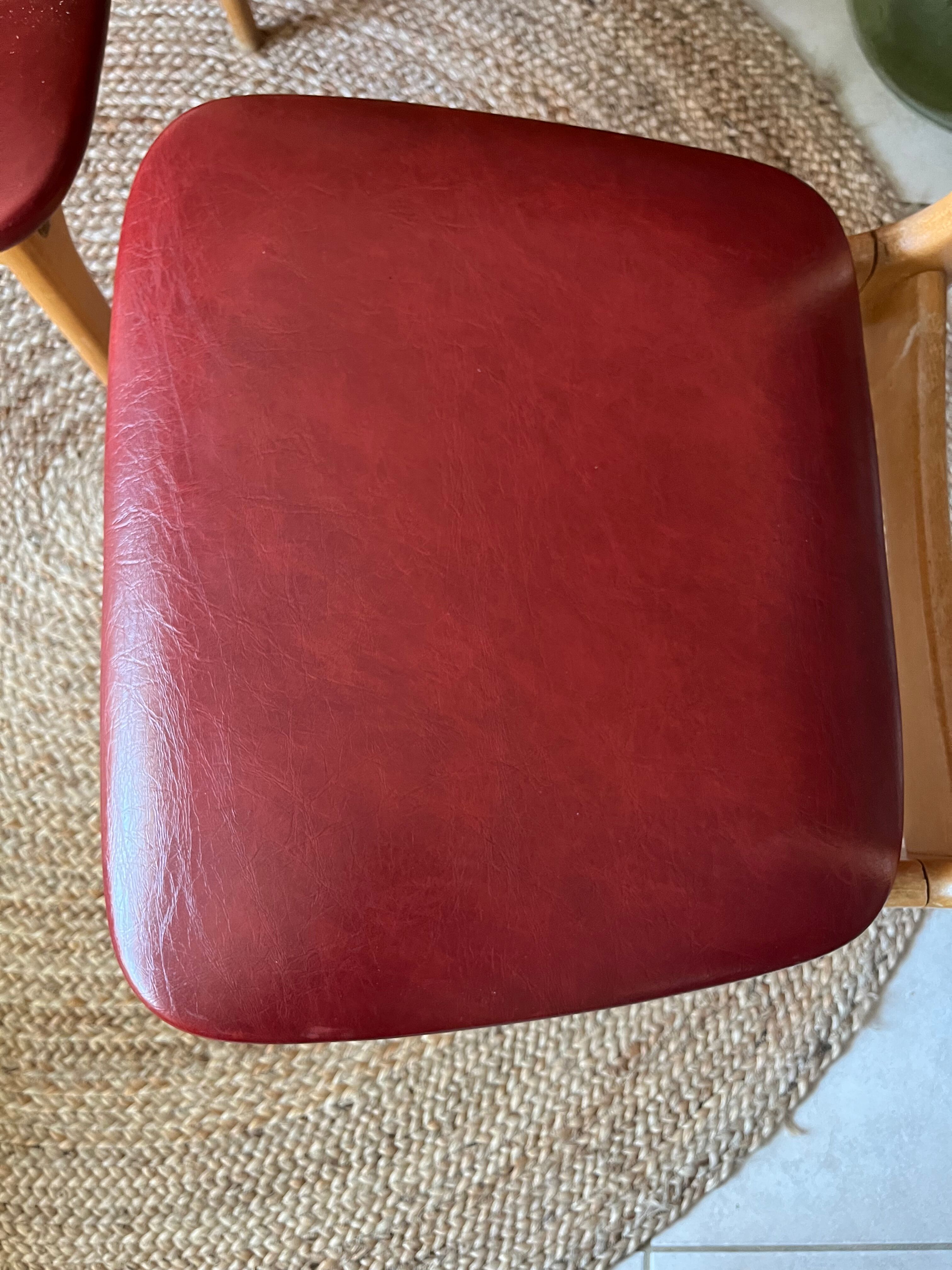 Set of 2 Scandinavian vintage chairs