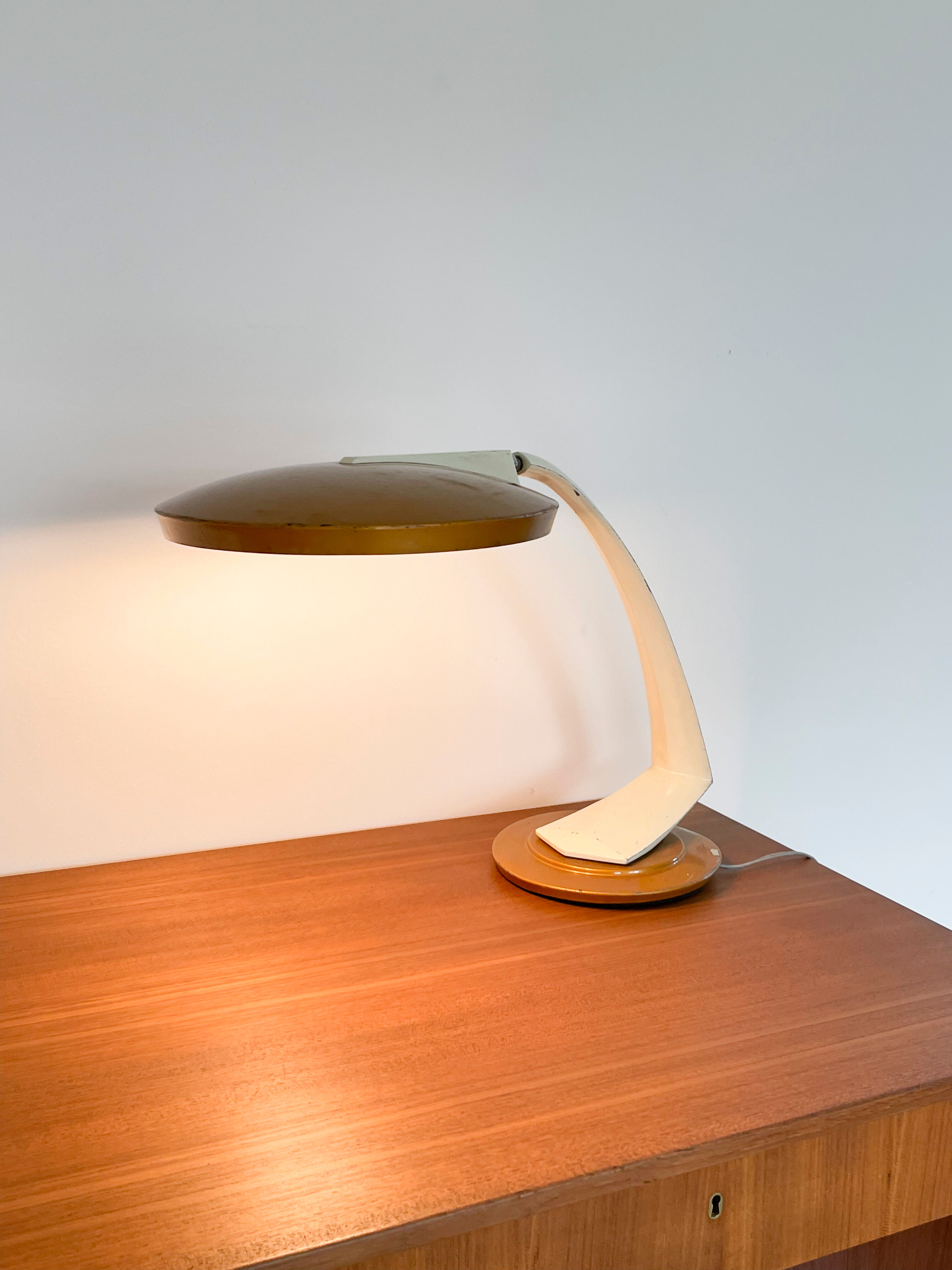 Fase lamp model Boomerang, 1960