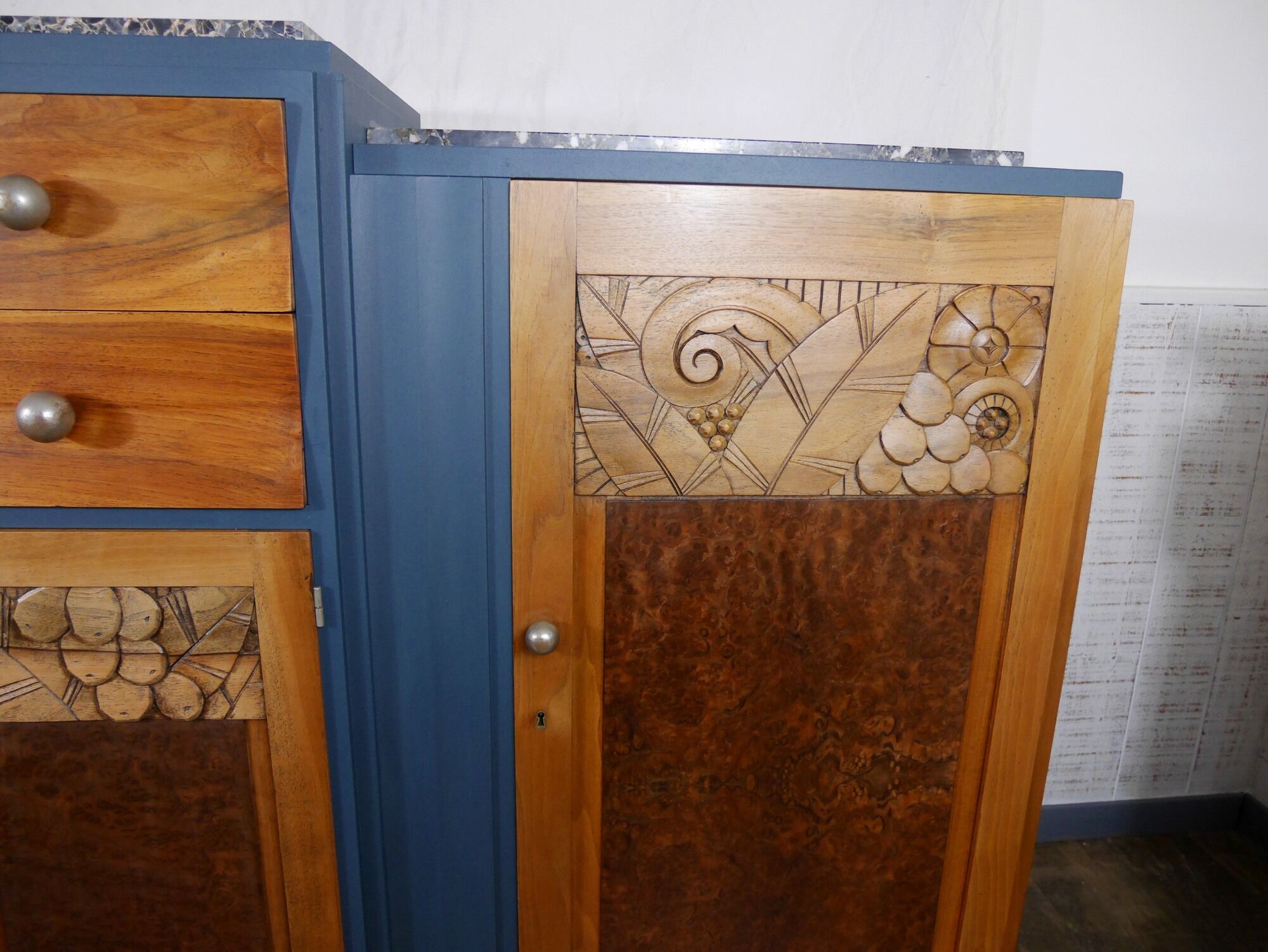 Sideboard Enfilade mirror Art Deco with floral motifs marble top