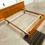 Scandinavian teak bed 1960 140x190 with table and light