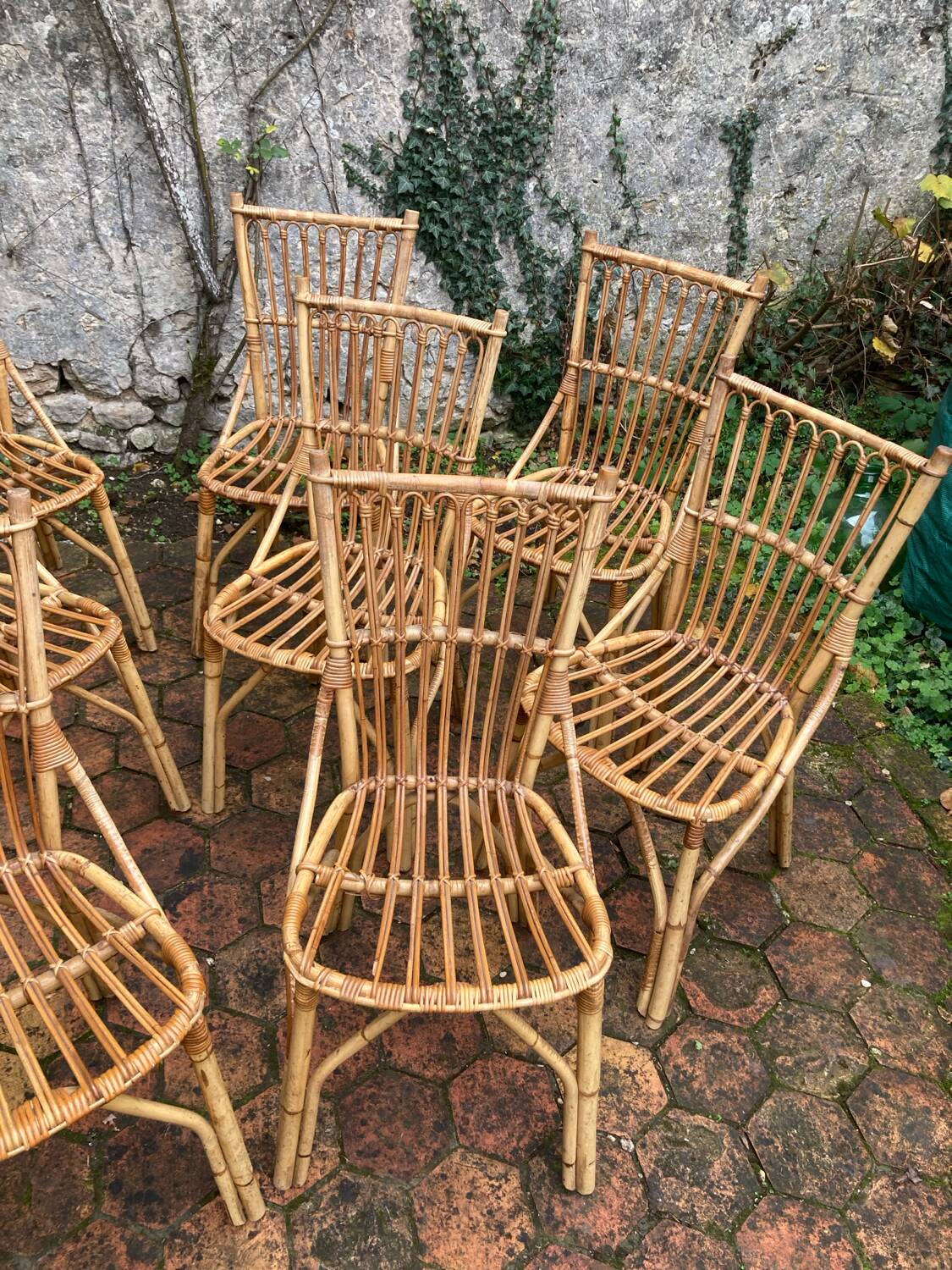 Lot de 10 chaises en rotin vintage