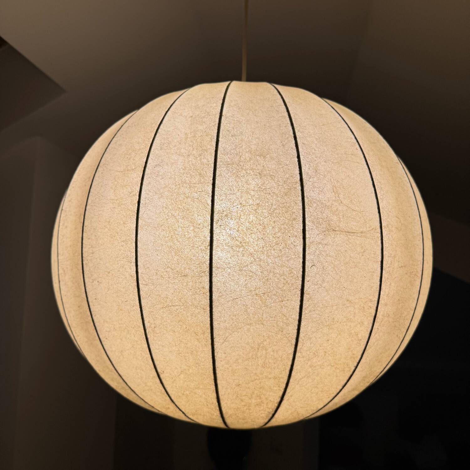 Vintage cocoon pendant lamp