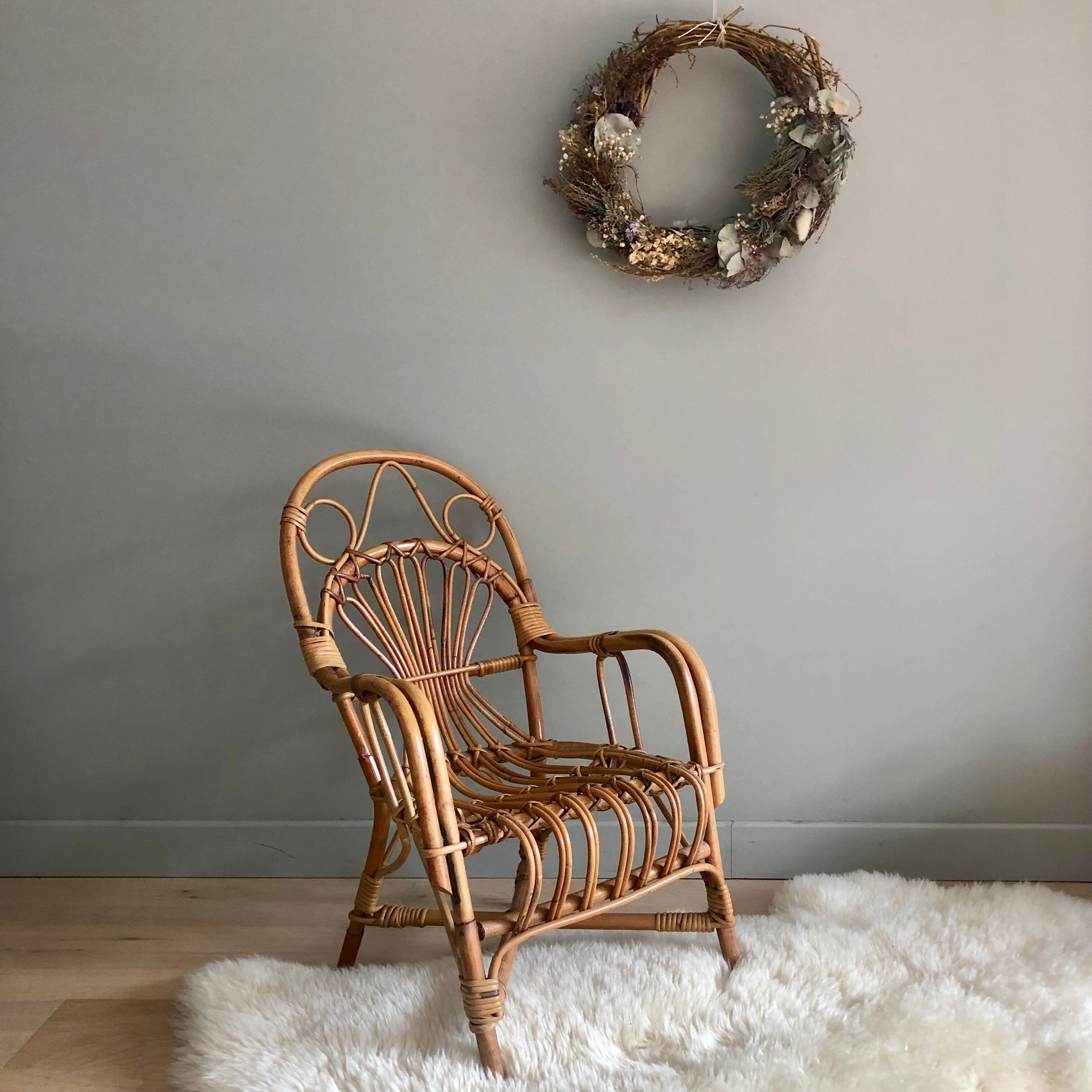 Chaise enfant vintage en rotin