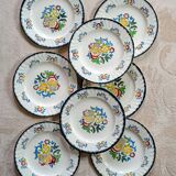 Set of 8 vintage Longwy Vieux Rouen dessert plates