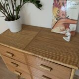Commode 3 tiroirs en rotin / bambou attribuée à adrien audoux et frida minnet. Circa 1950