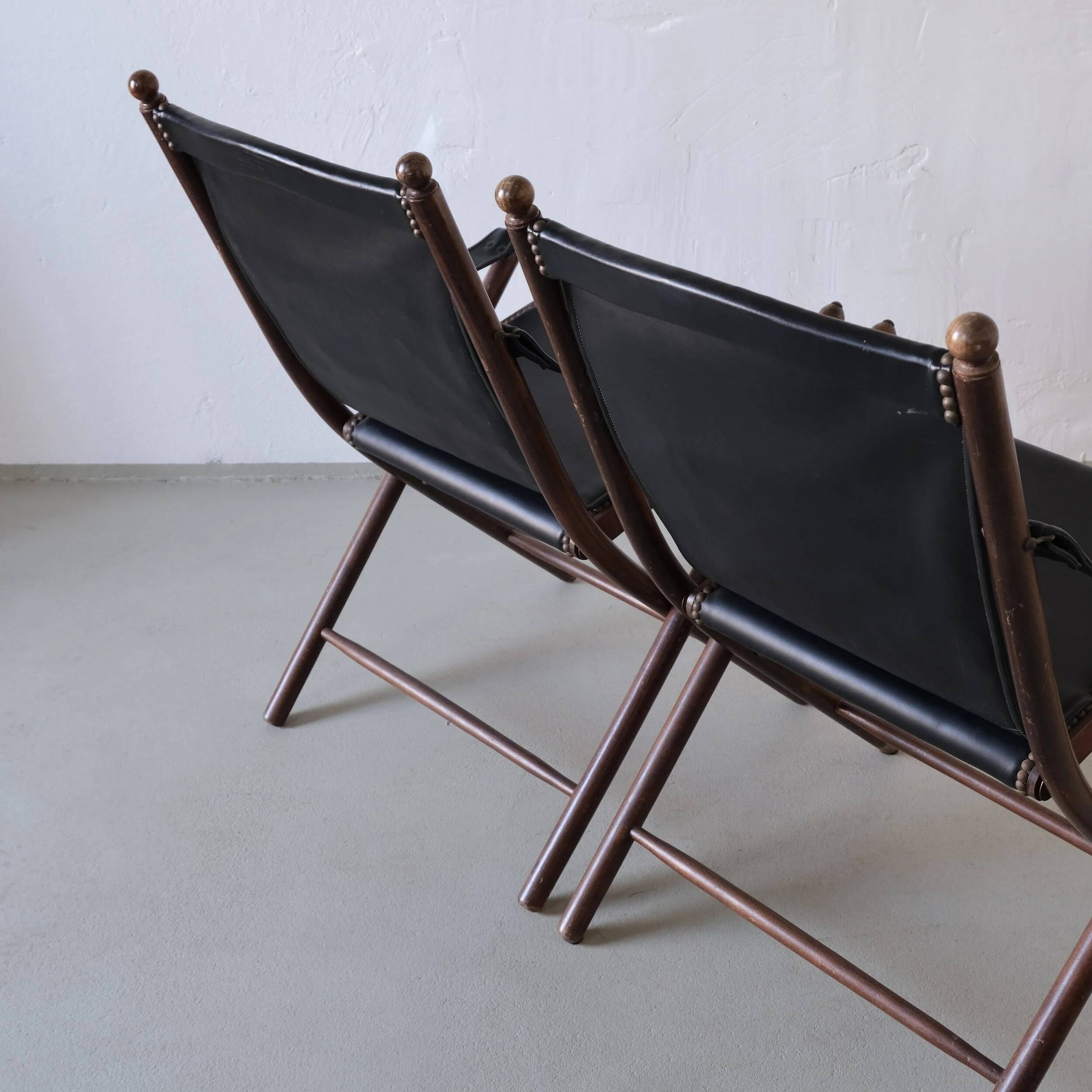 Vintage folding chair and tray table set | Campaign style