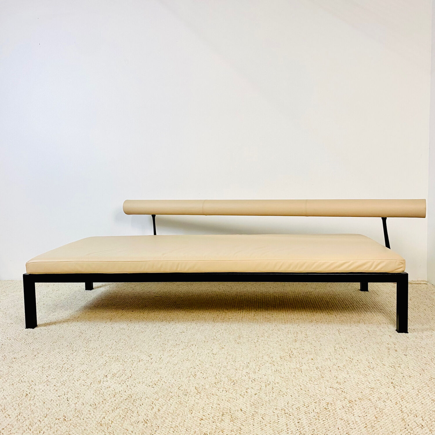 "Sity" model bench, B&B Italia edition.