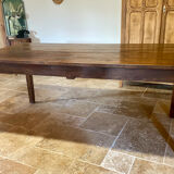 Farm table