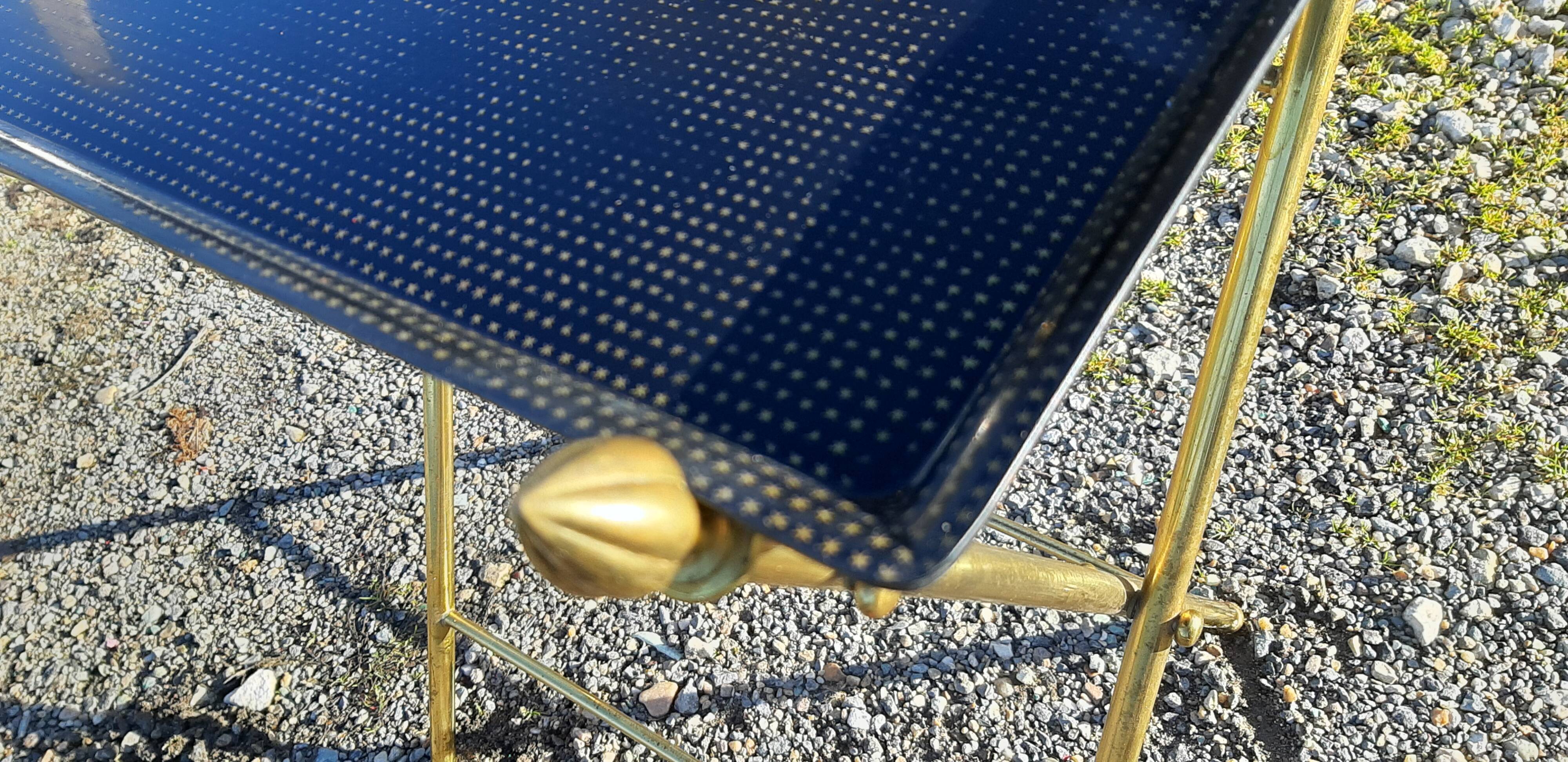 Dessert table vintage golden metal