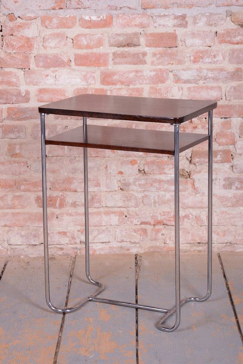 Bauhaus Czech Side Table in Walnut and Chrome from Mücke Melder, 1930s