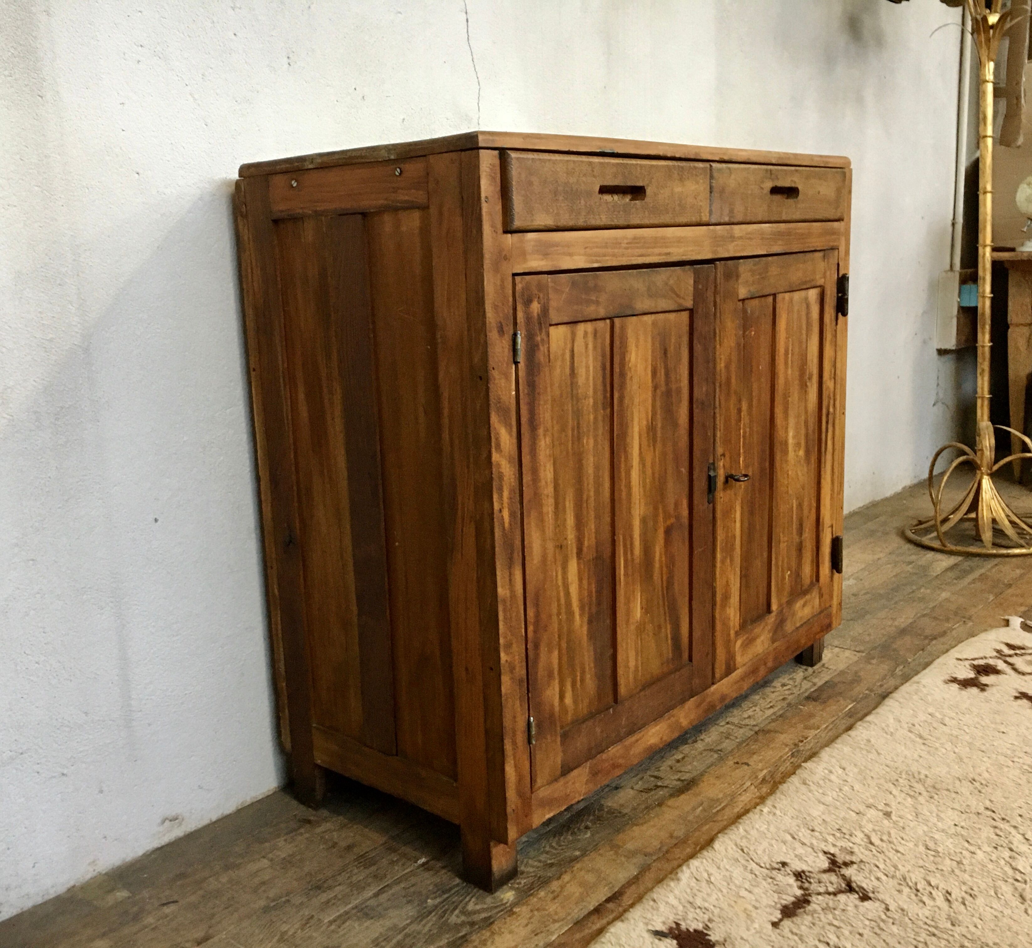 Bahut buffet parisien du XXeme siècle 1900 en bois massif (hêtre)