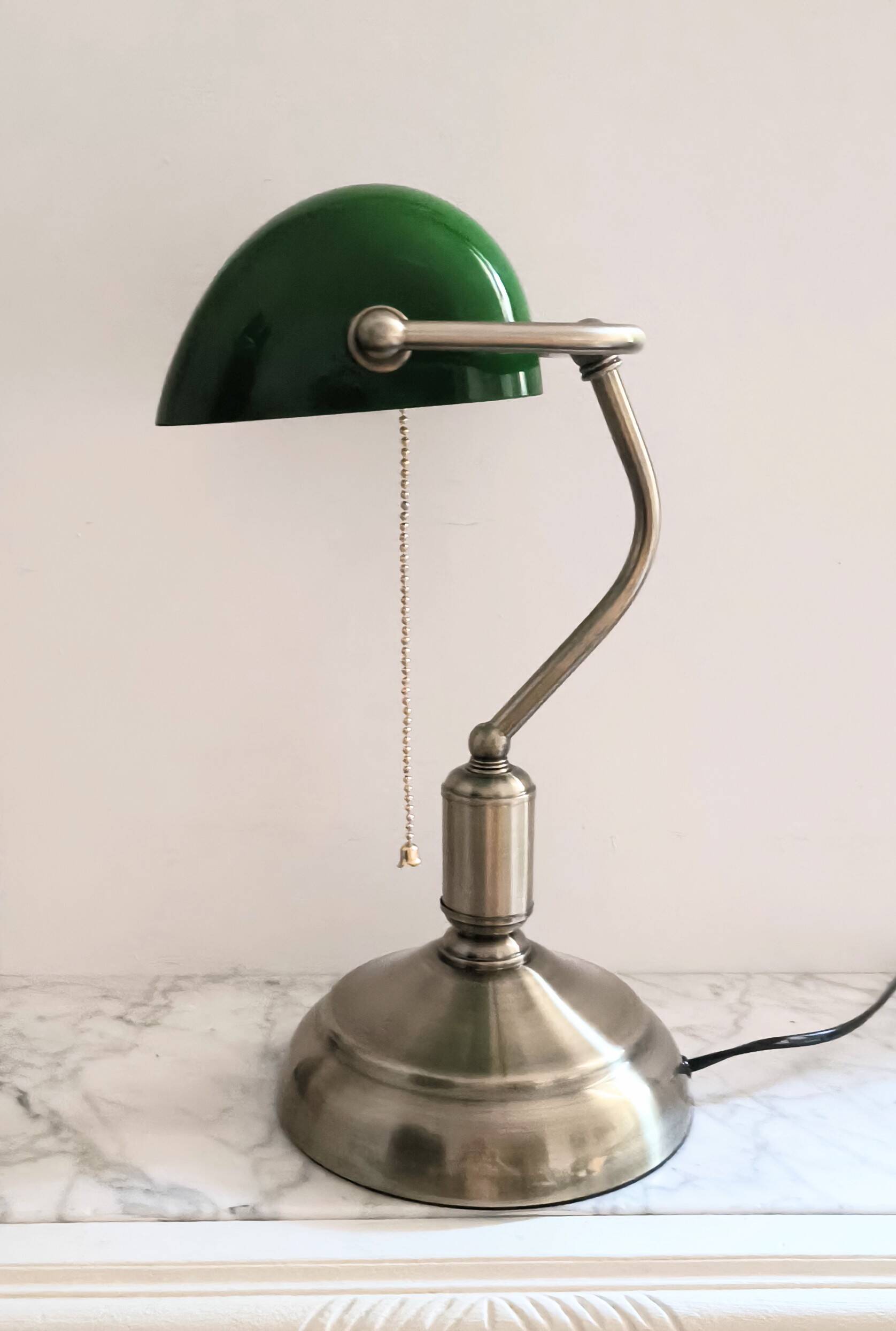 Bank lamp in opal green color años 80