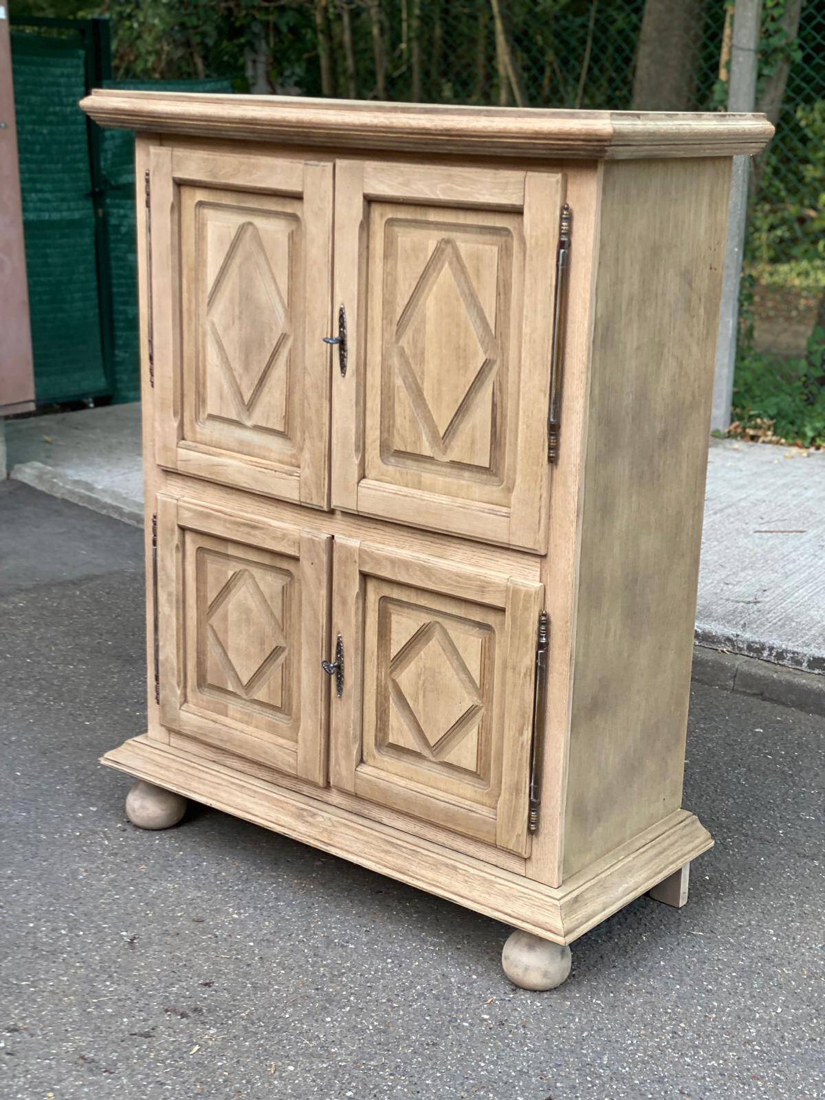 Buffet armoire with 4 doors, diamond point, stripped in light oak from the 1970s.
