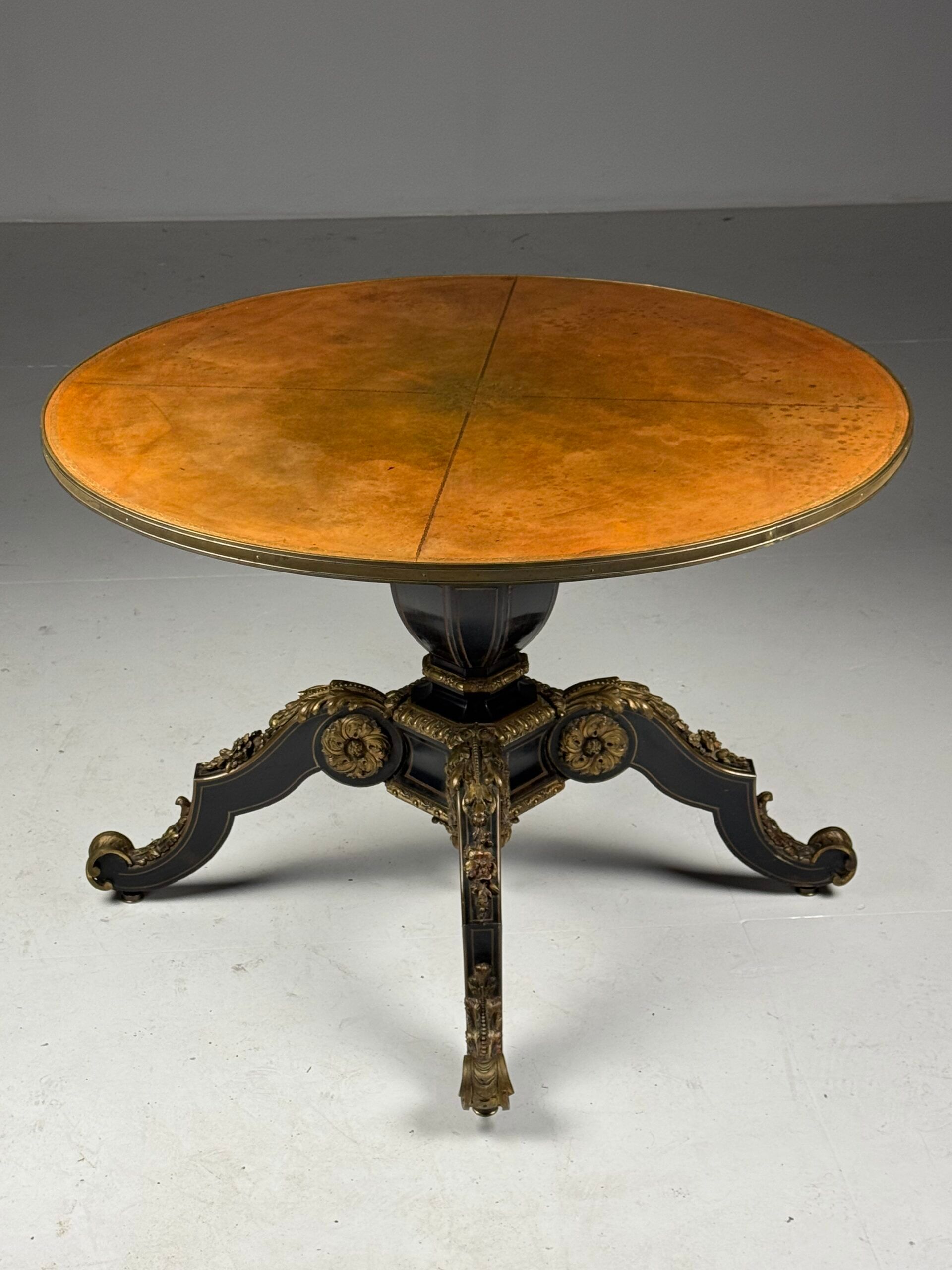 Table de centre Napoléon III, 19e siècle
