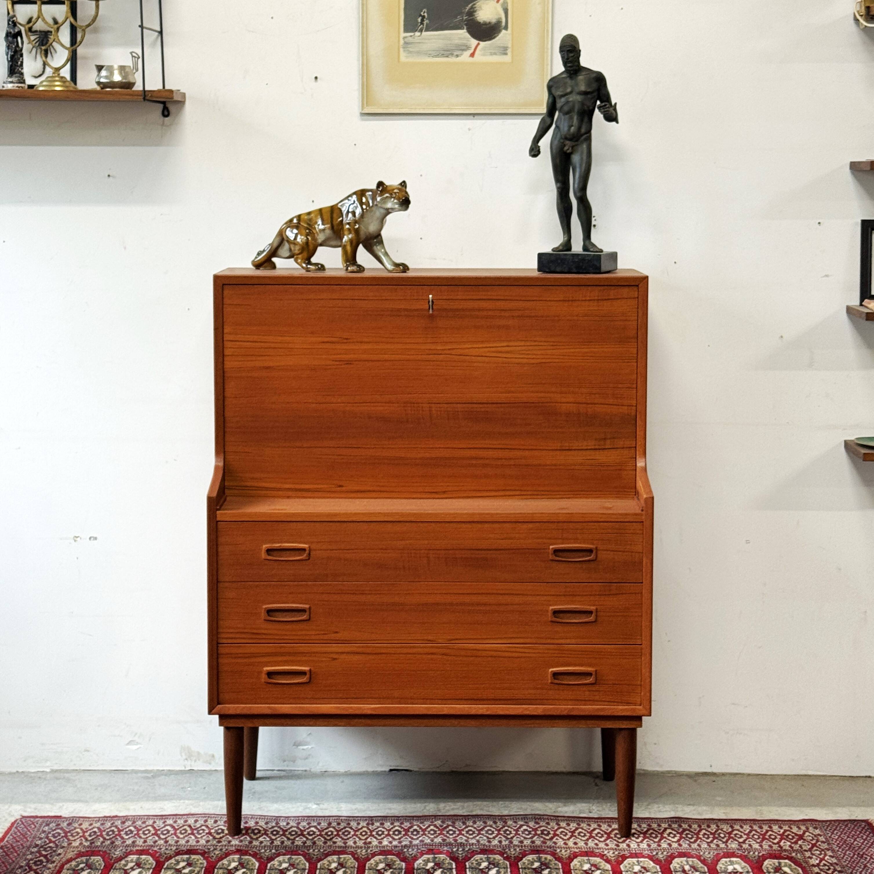 Secretary/desk, Denmark 1960s/1970s, mid-century modern, vintage