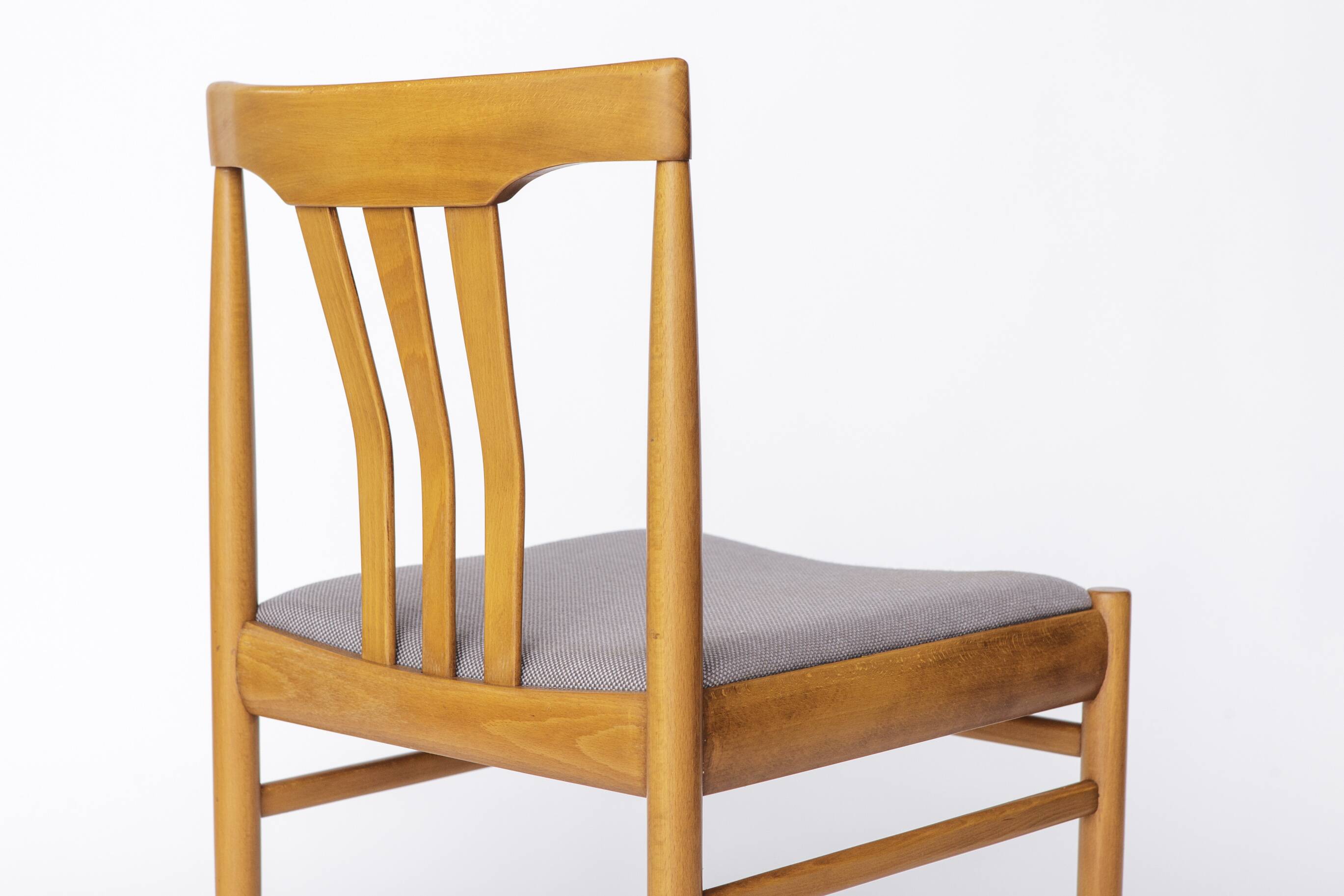4 chaises de salle à manger en hêtre et tissu, Allemagne années 1960