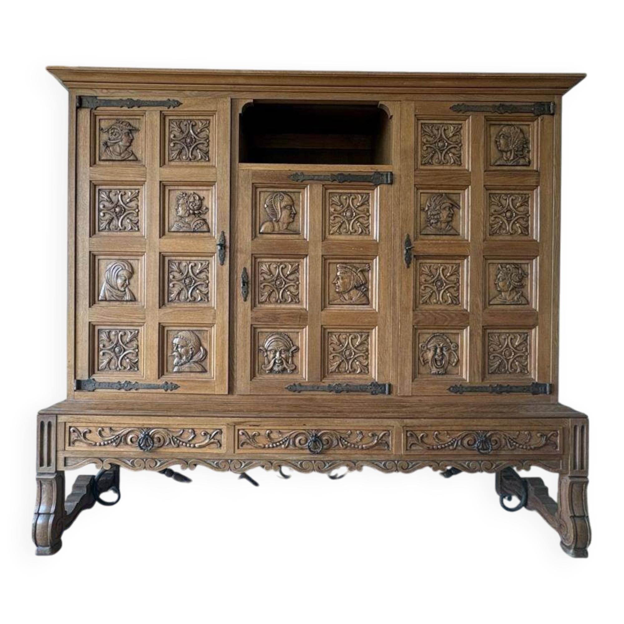 Sideboard