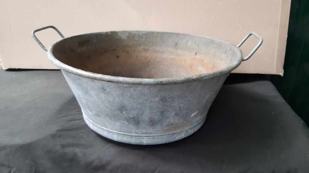 Zinc basin